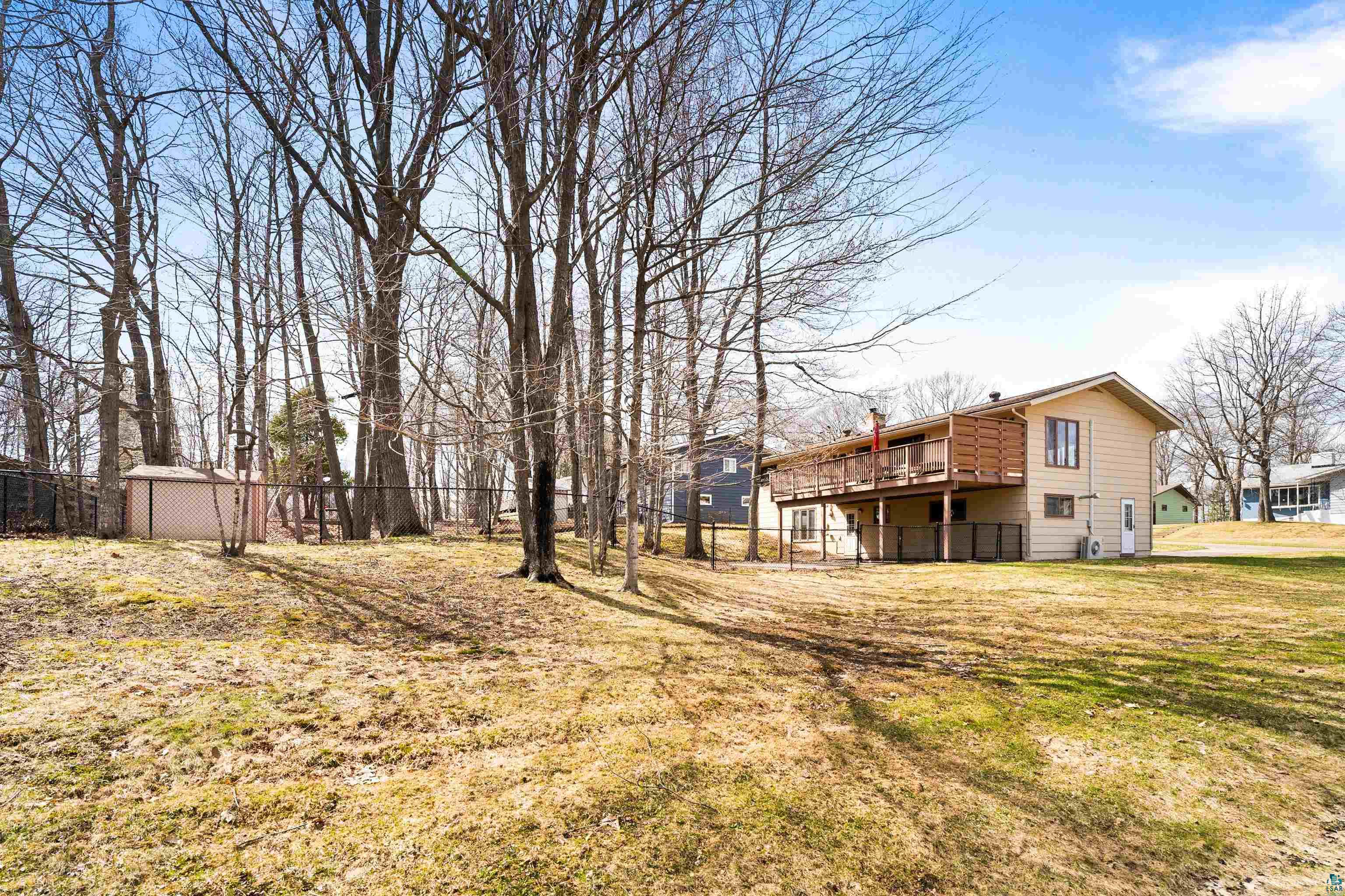 330 E Faribault St, Duluth, MN 55803 Listing Photo  43