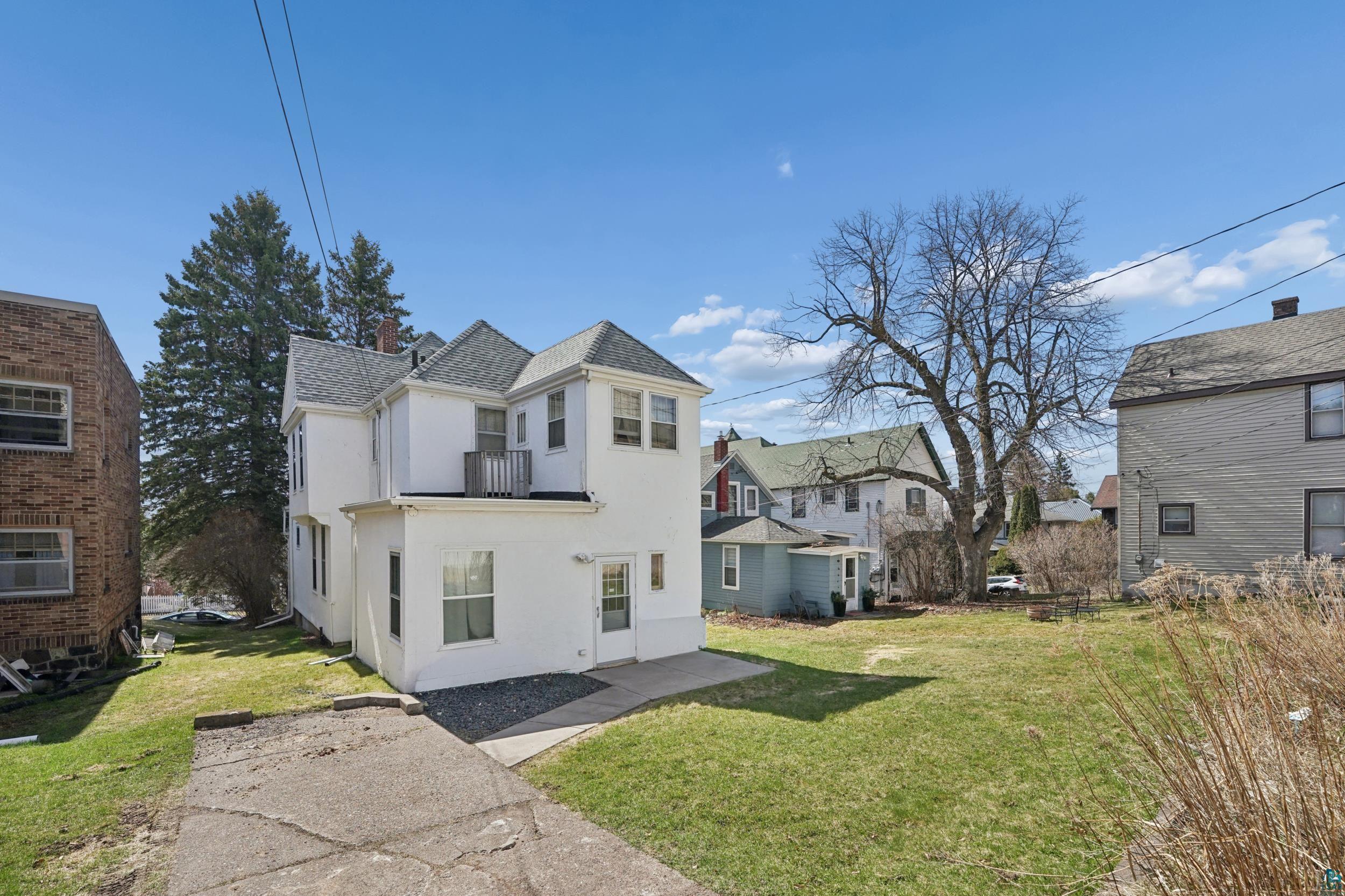 1407 E 3rd St, Duluth, MN 55804 Listing Photo  26