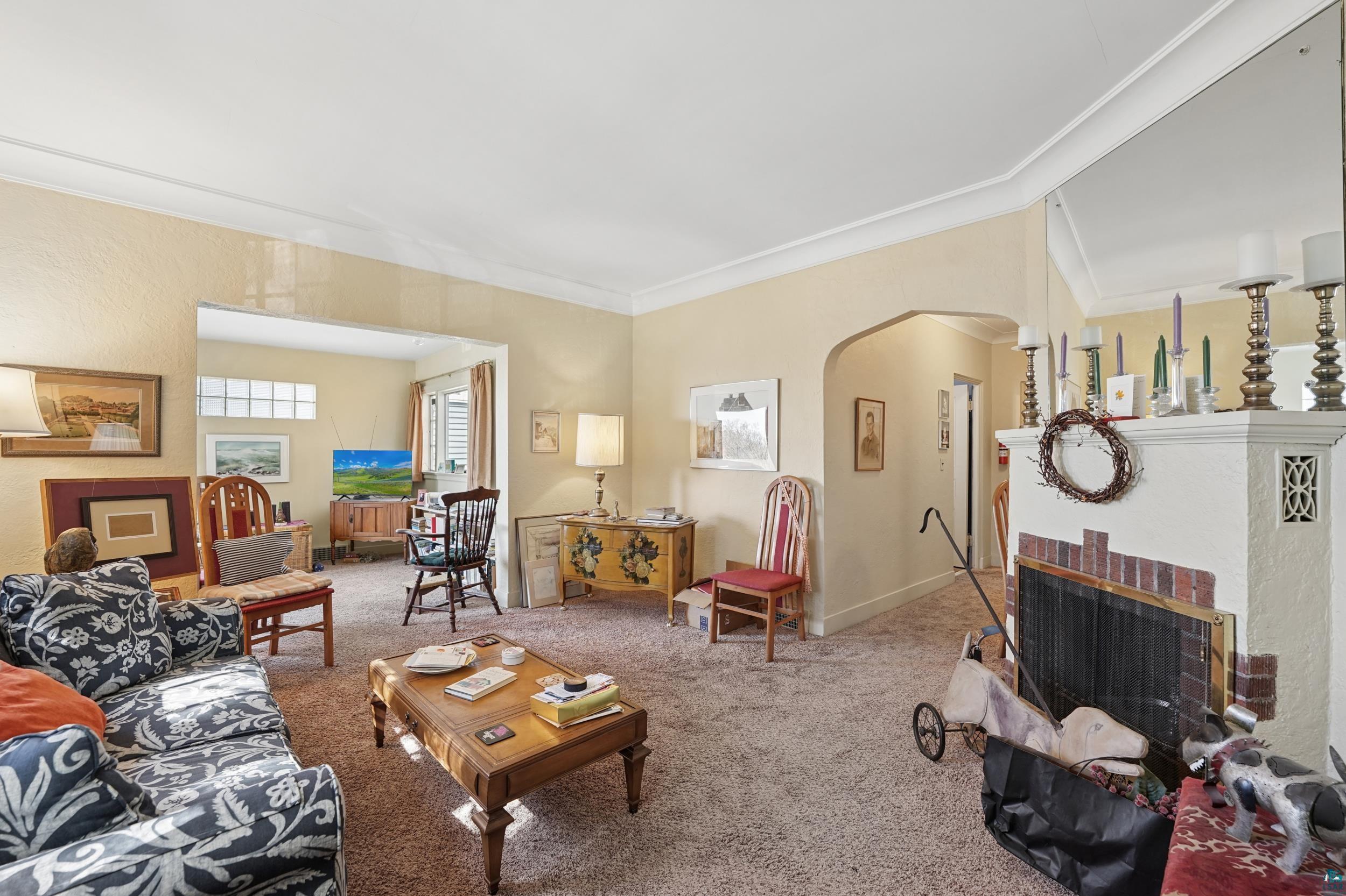 1407 E 3rd St, Duluth, MN 55804 Listing Photo  5