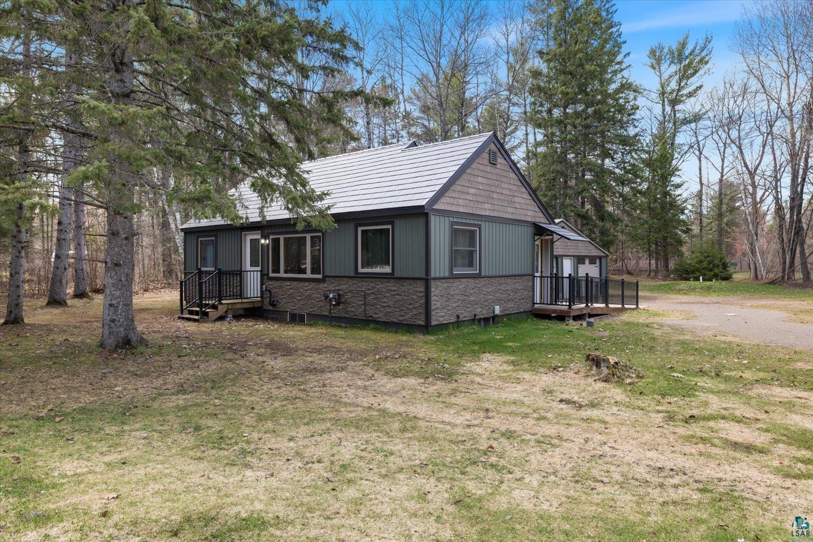 1537 W Moorhead Rd, Cloquet, MN 55720 Listing Photo  1