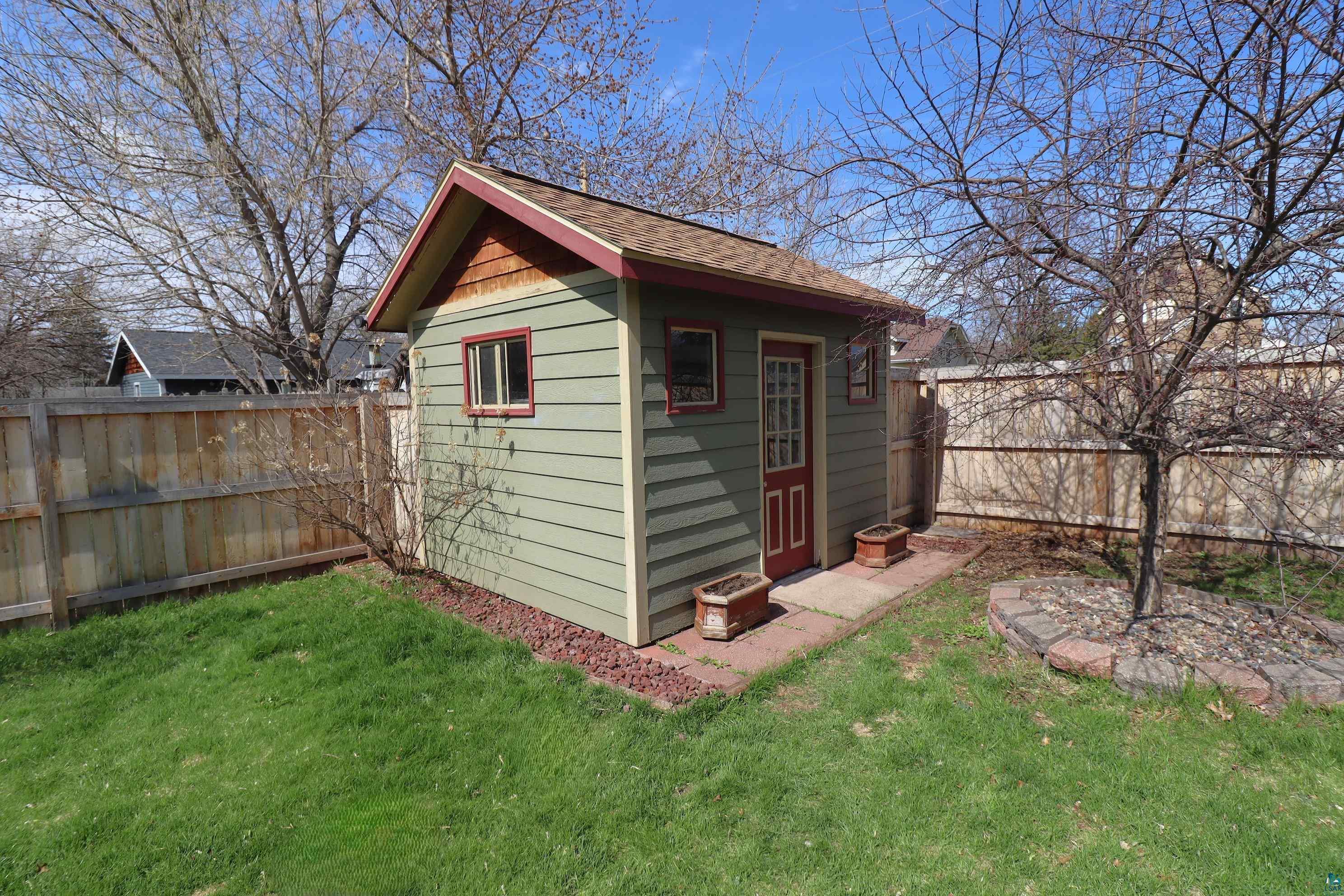 908 6th Ave W, Ashland, WI 54806 Listing Photo  25