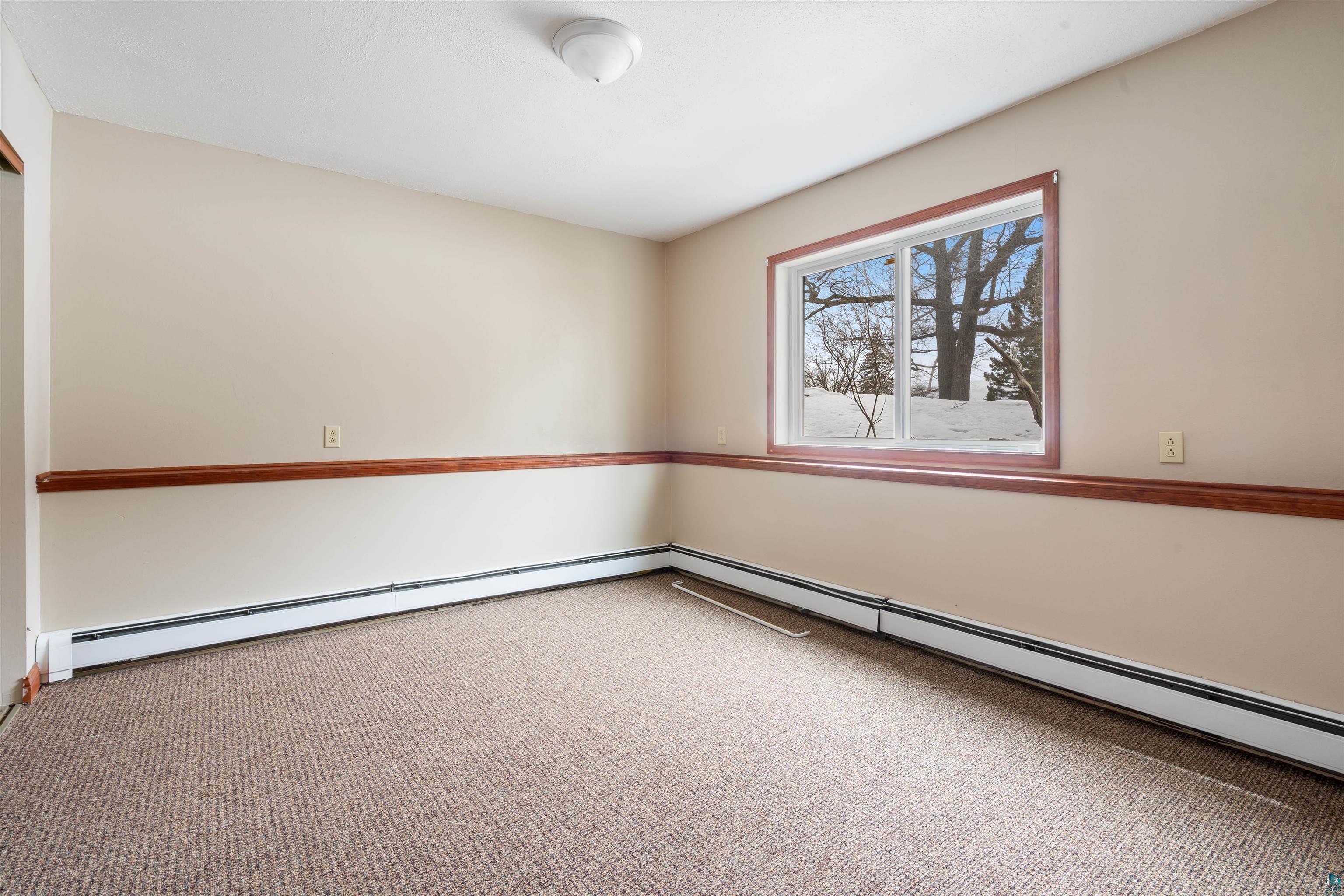 1206 Woodrich Cr, Duluth, MN 55811 Listing Photo  18