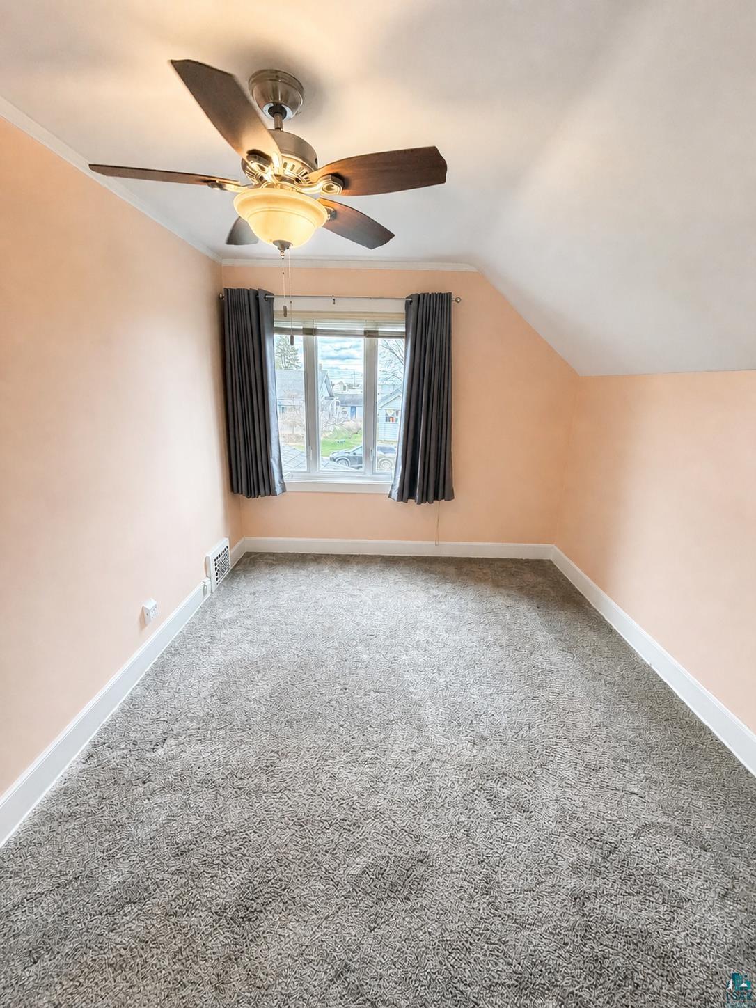 4311 4th St W, Duluth, MN 55807 Listing Photo  12