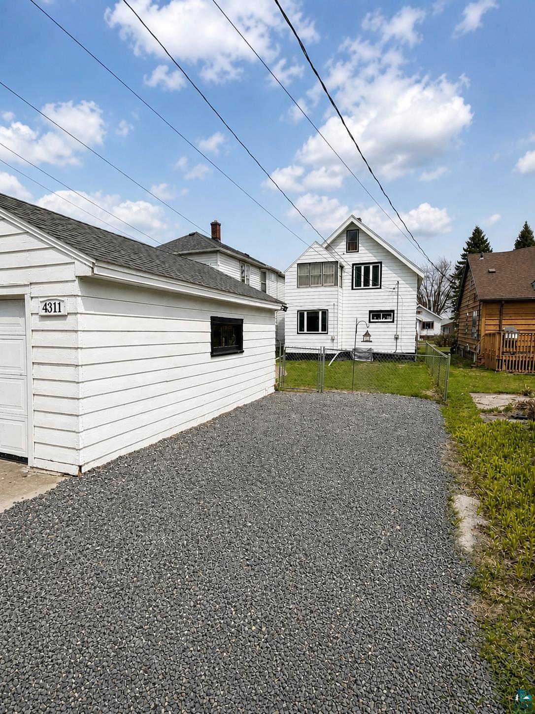 4311 4th St W, Duluth, MN 55807 Listing Photo  18