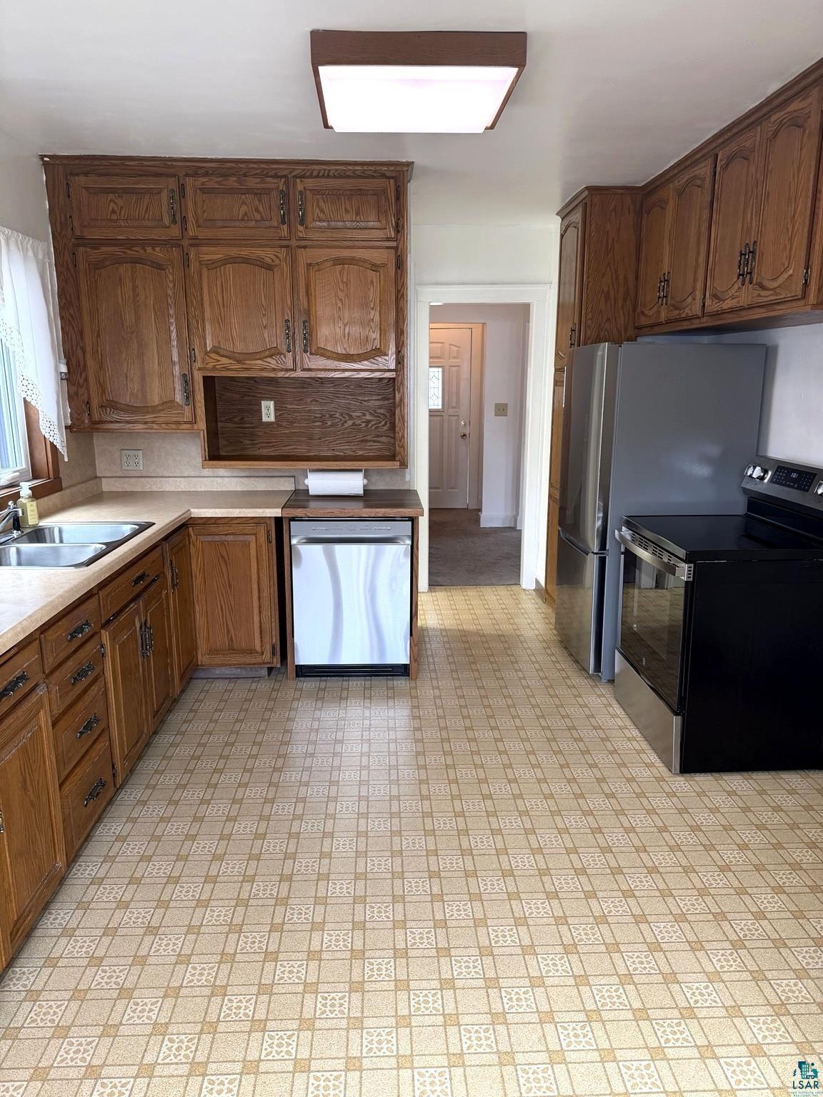 4311 4th St W, Duluth, MN 55807 Listing Photo  6
