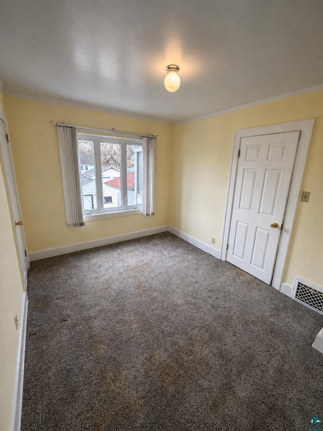 4311 4th St W, Duluth, MN 55807 Listing Photo  10