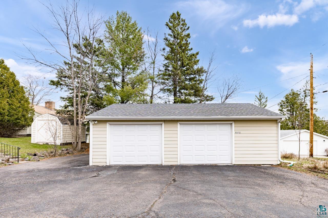 5002 Peabody St, Duluth, MN 55803 Listing Photo  46