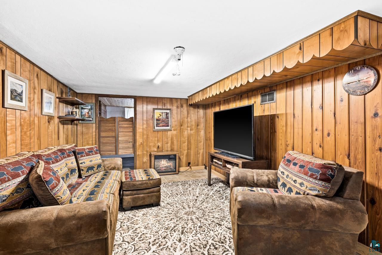 4823 Peabody St, Duluth, MN 55804 Listing Photo  27