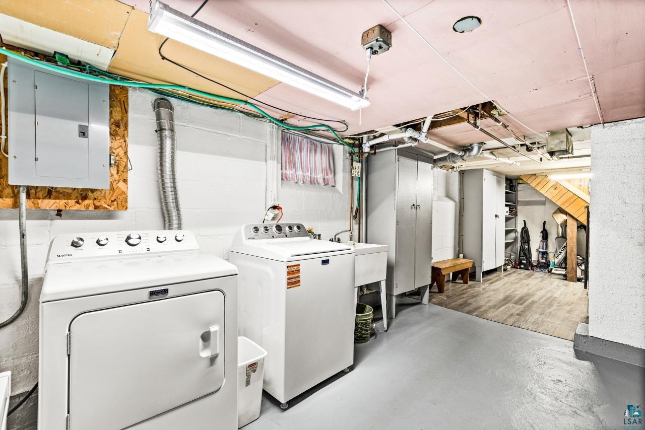 4823 Peabody St, Duluth, MN 55804 Listing Photo  32