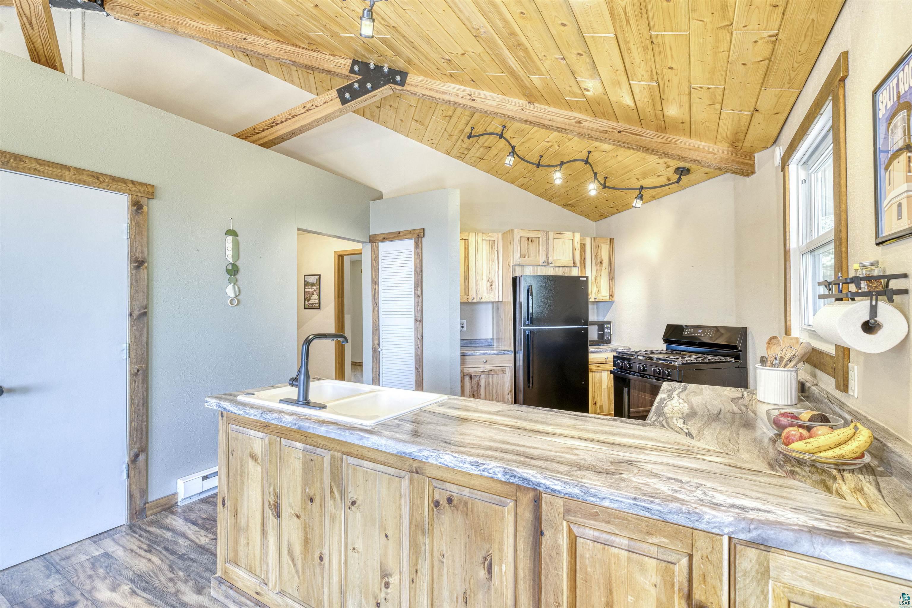 4155 Liberty Rd, Beaver Bay, MN 55616 Listing Photo  6