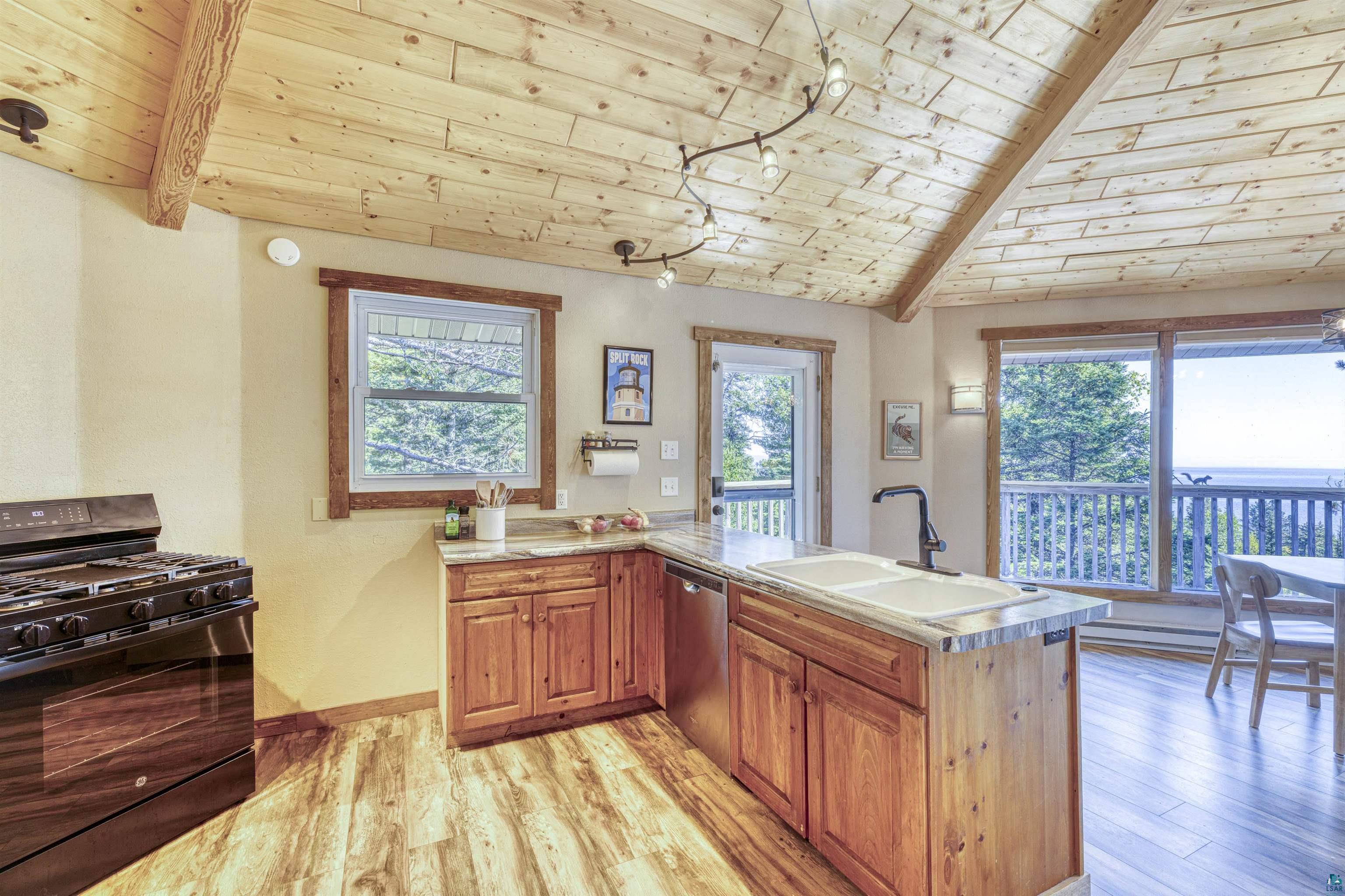 4155 Liberty Rd, Beaver Bay, MN 55616 Listing Photo  7
