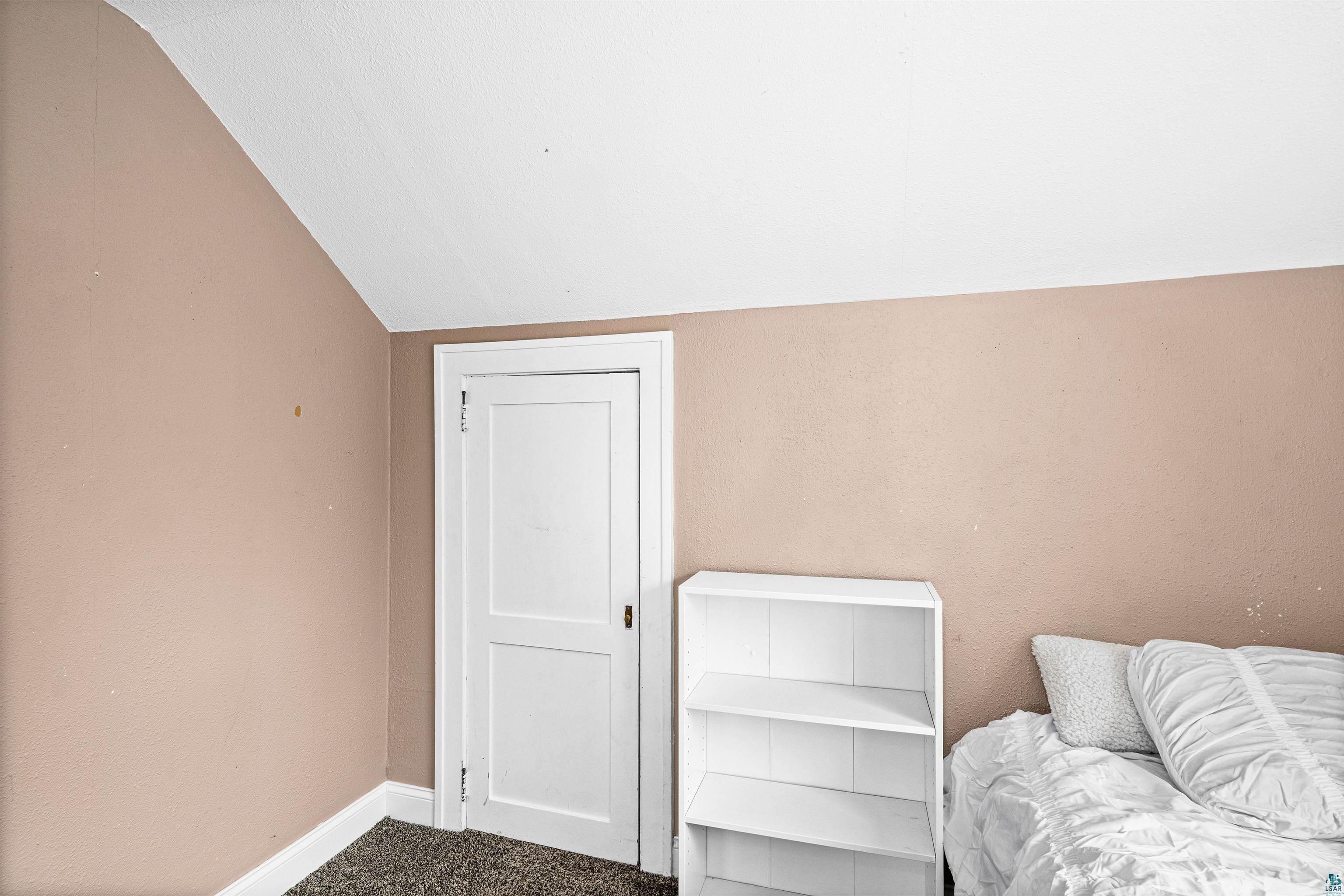 2352 Pershing St, Duluth, MN 55811 Listing Photo  24