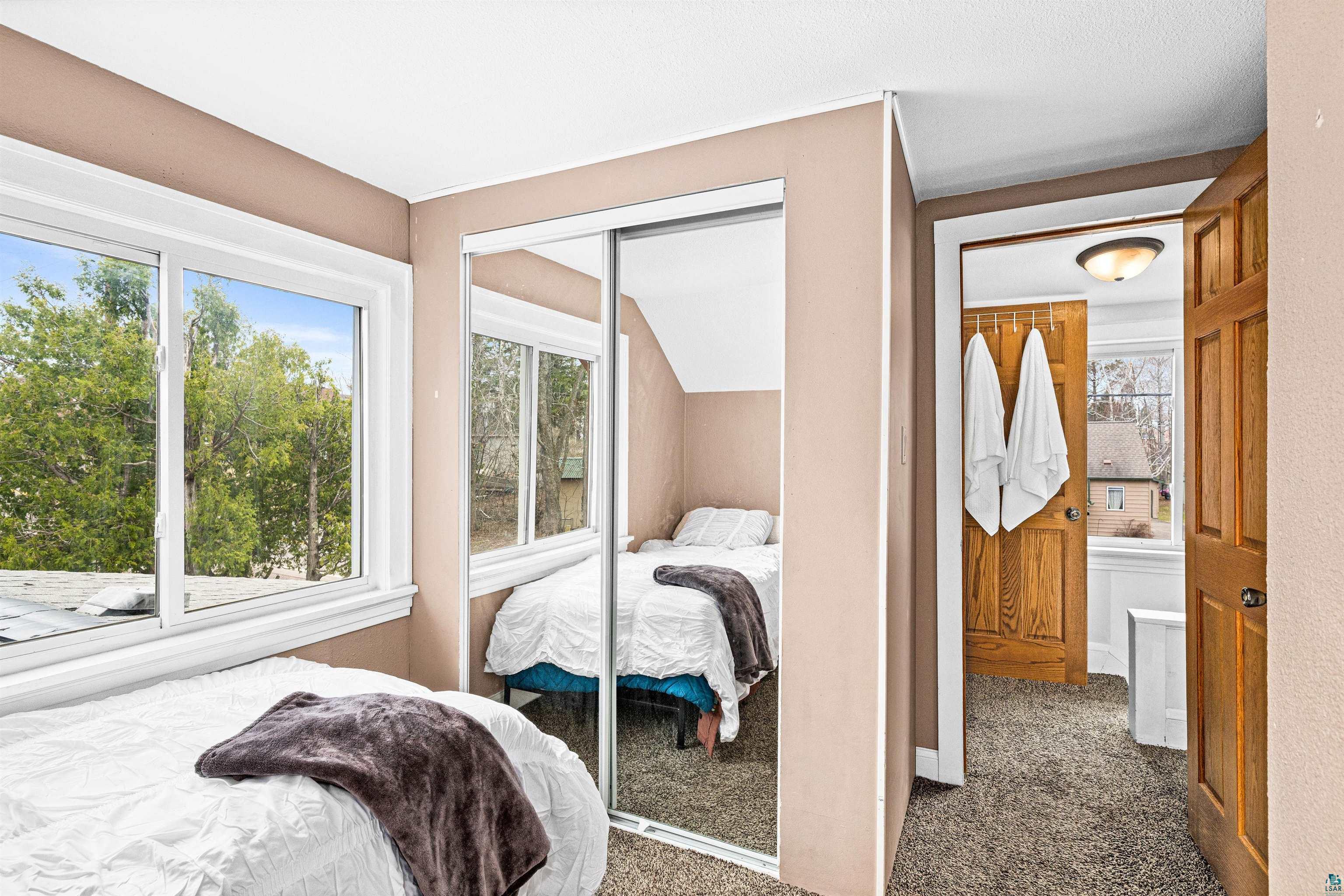 2352 Pershing St, Duluth, MN 55811 Listing Photo  25