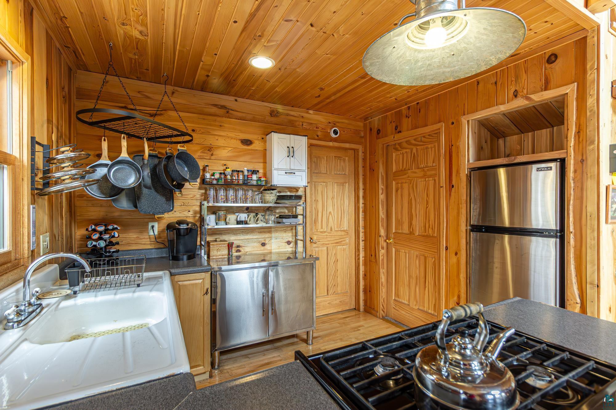 1736 N Grassy Rd, Ely, MN 55731 Listing Photo  11