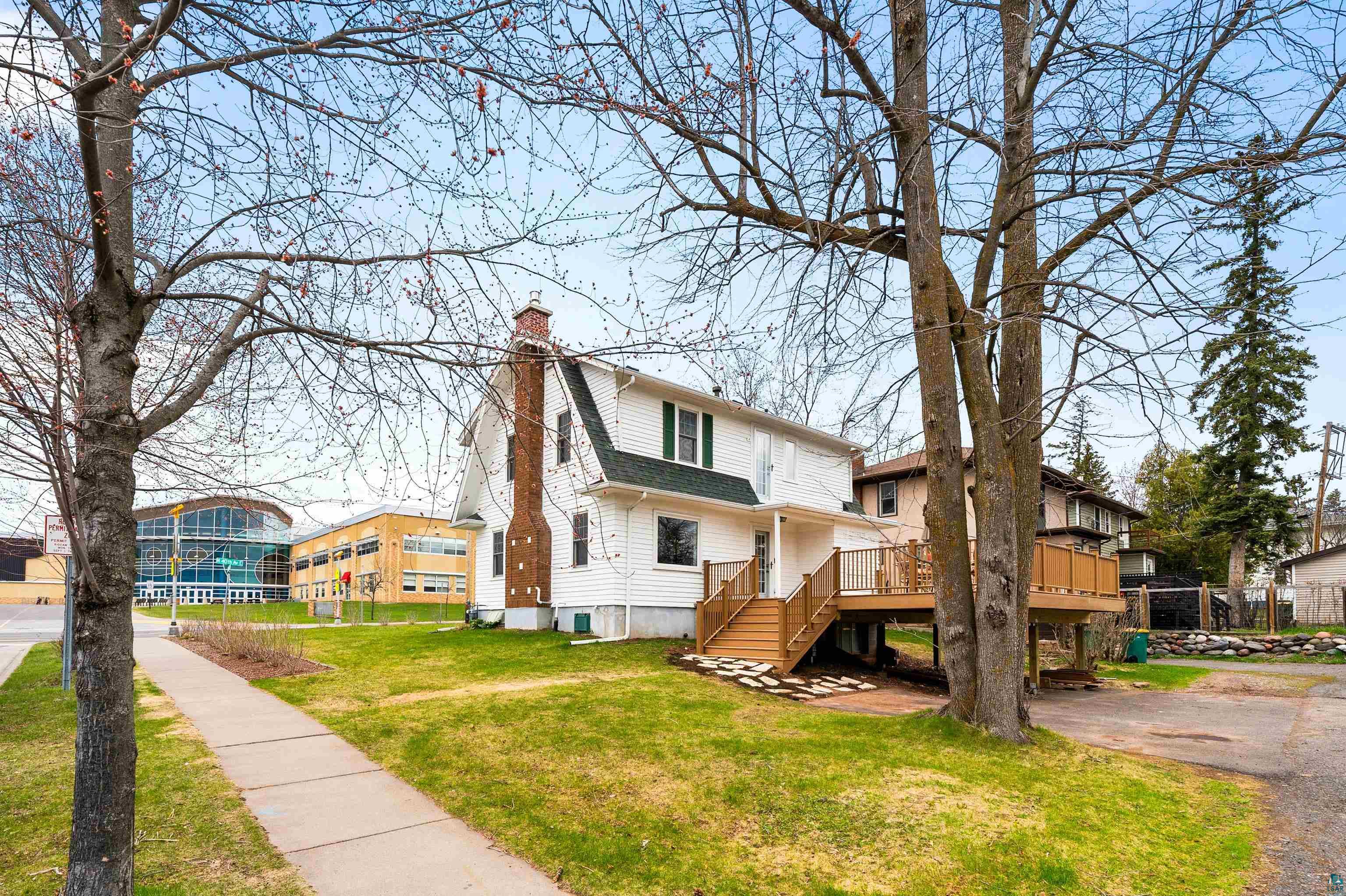 202 N 40th Ave E, Duluth, MN 55804 Listing Photo  44