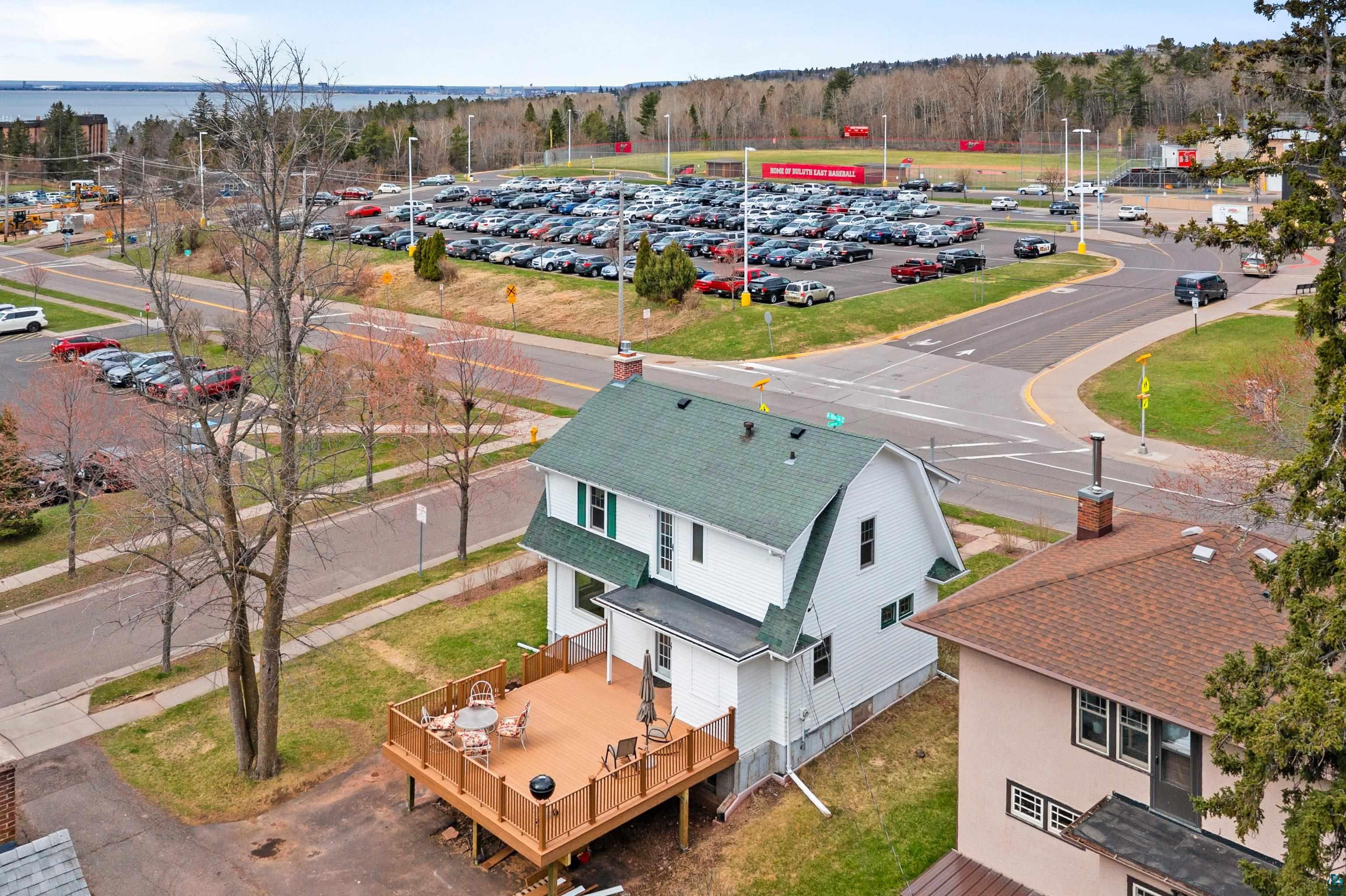 202 N 40th Ave E, Duluth, MN 55804 Listing Photo  56