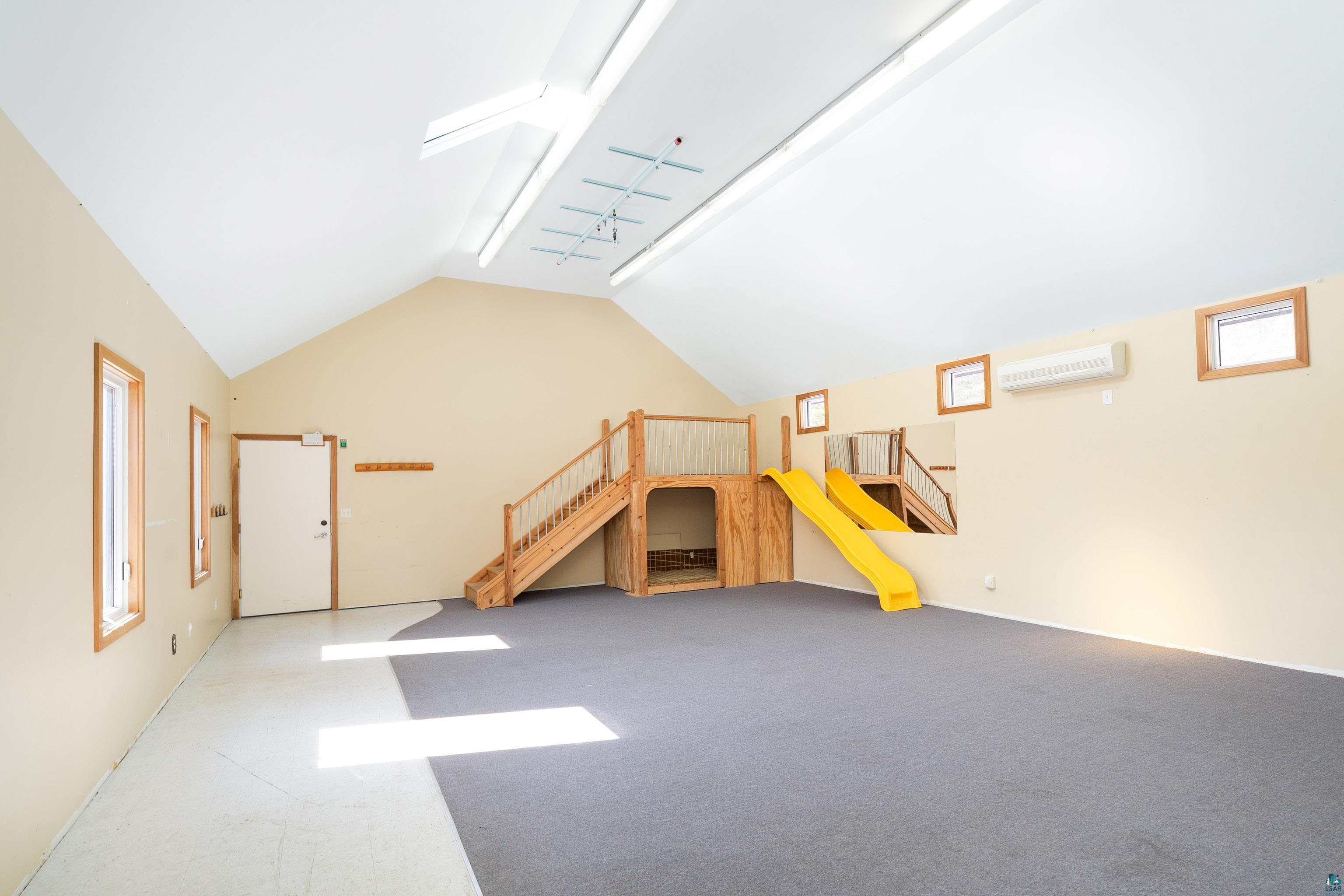 214 S 32nd Ave E, Duluth, MN 55812 Listing Photo  27