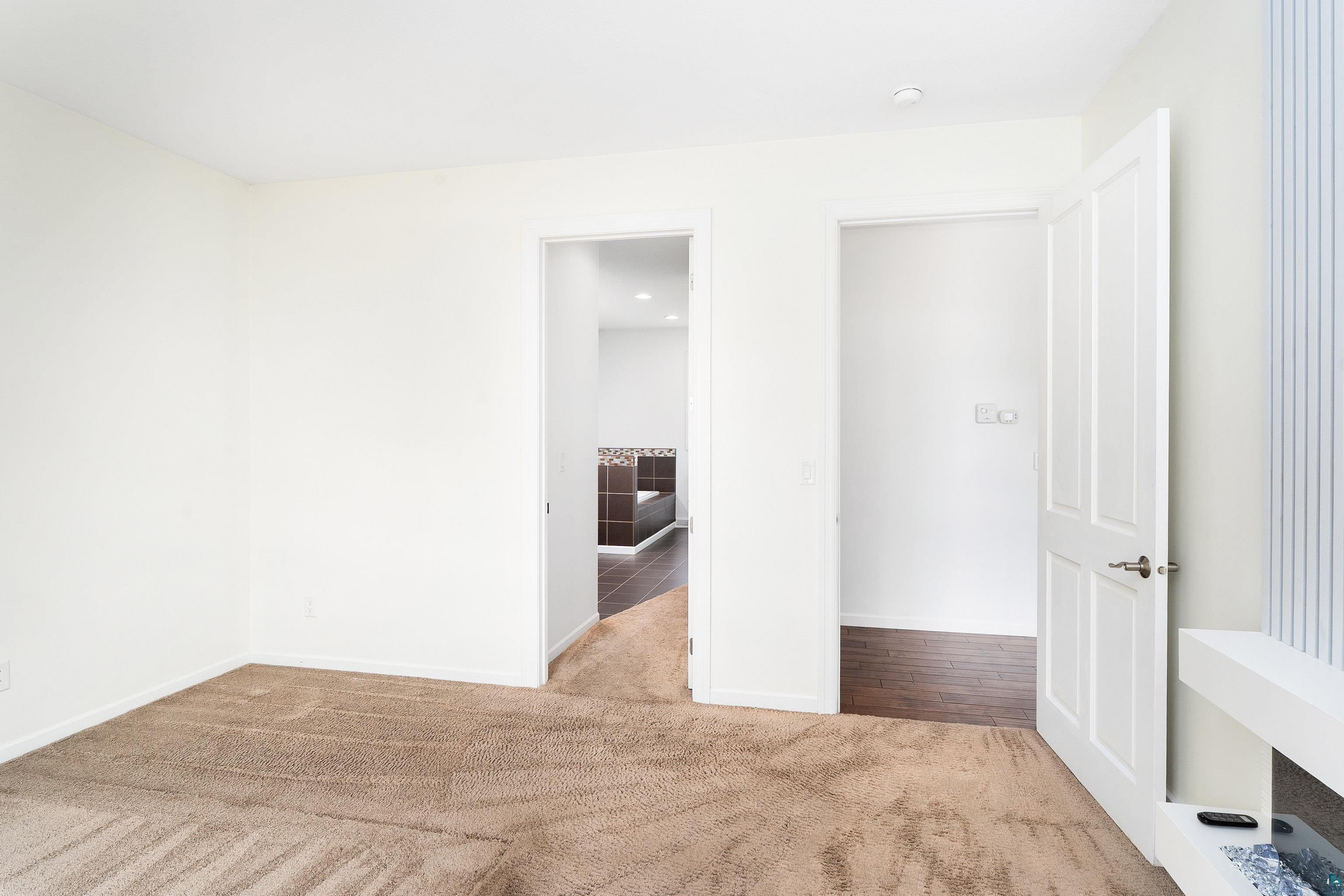 703 W 4th St, Duluth, MN 55806 Listing Photo  35