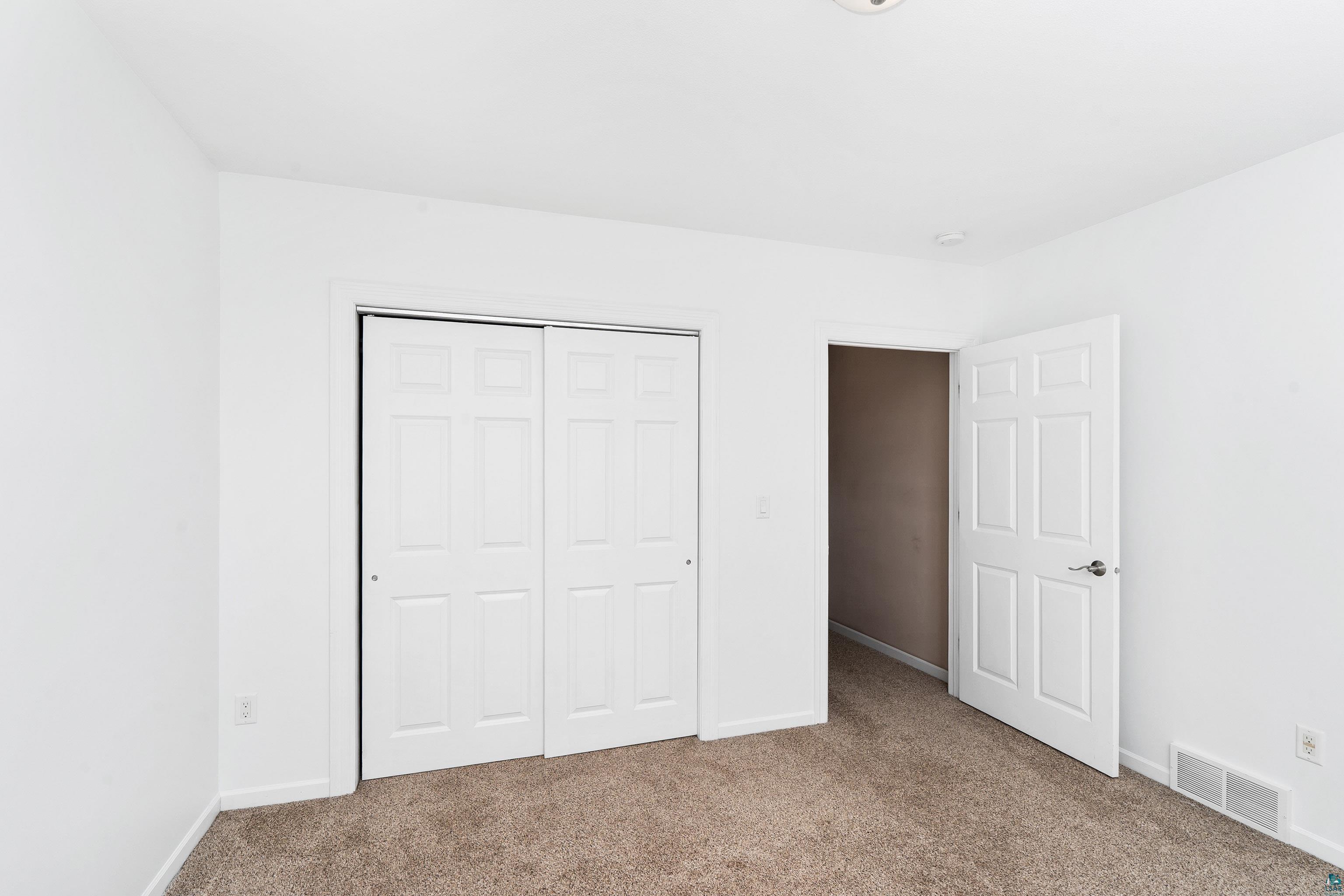 703 W 4th St, Duluth, MN 55806 Listing Photo  49