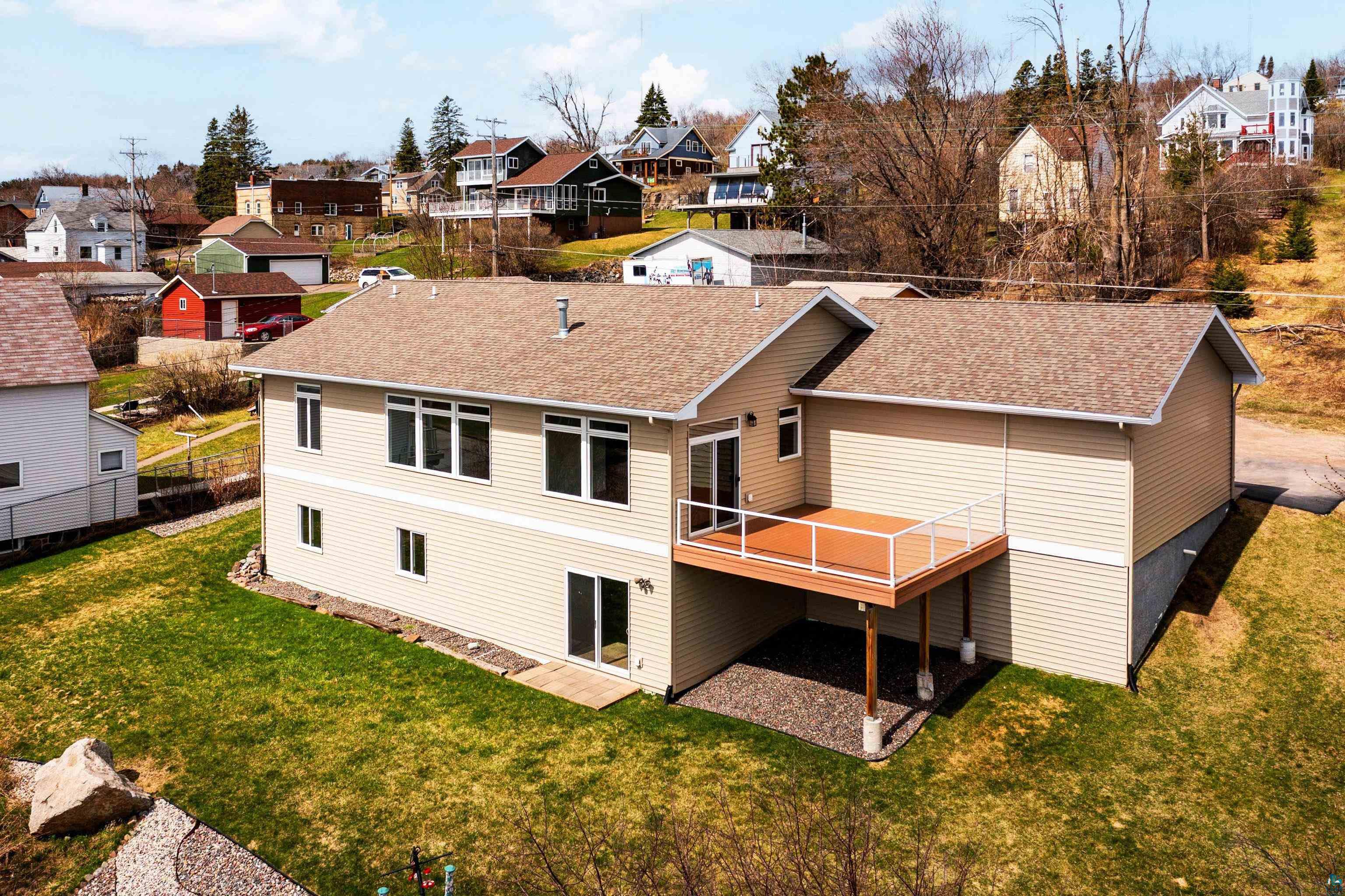703 W 4th St, Duluth, MN 55806 Listing Photo  65