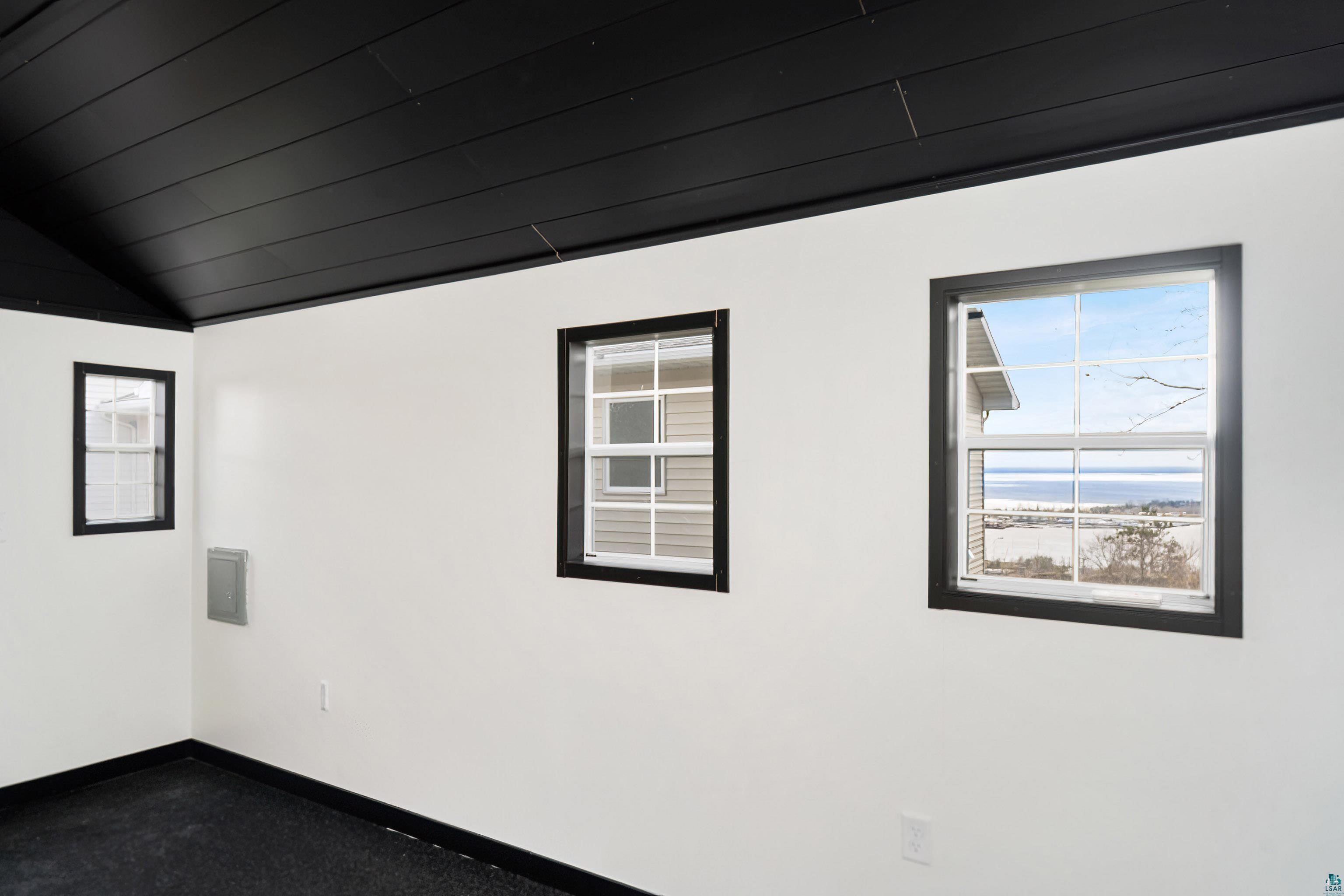 703 W 4th St, Duluth, MN 55806 Listing Photo  68