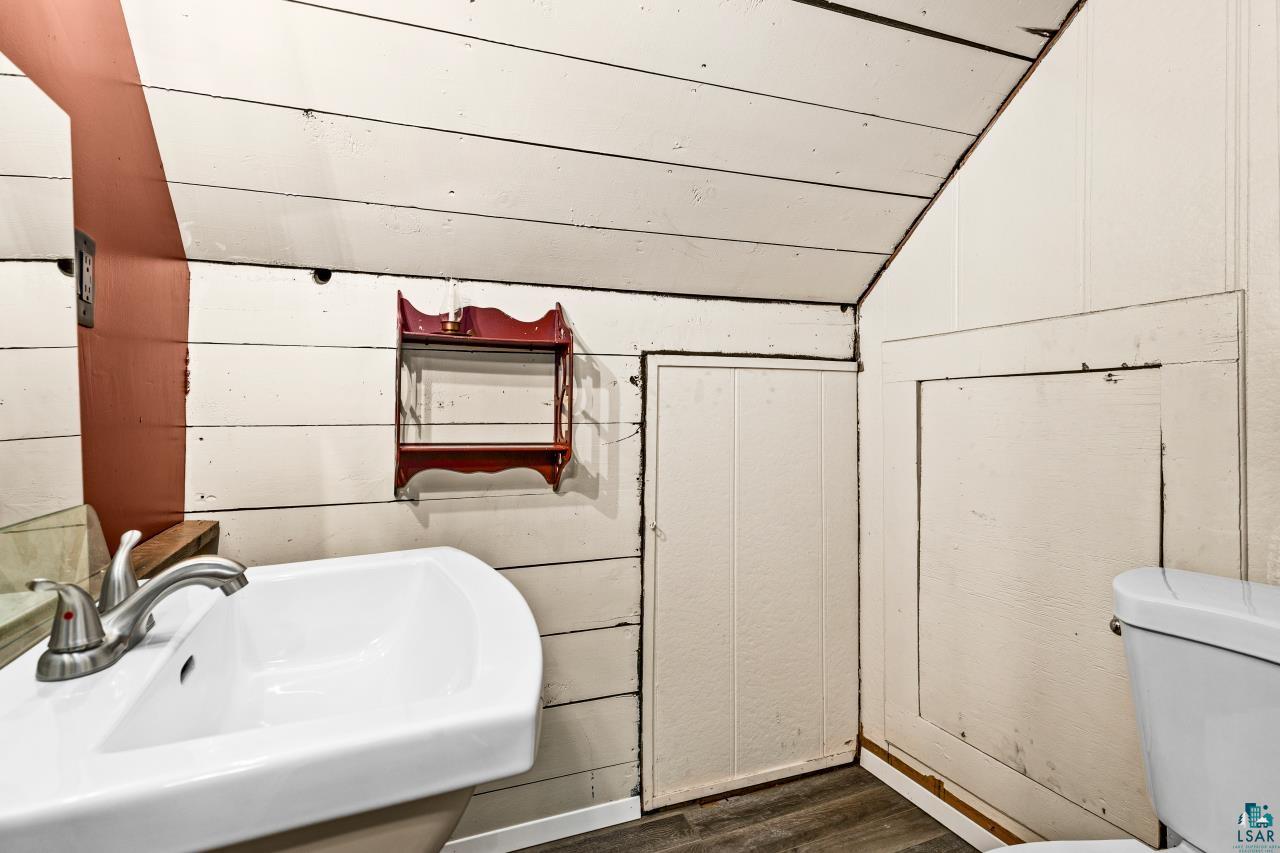 424 E 13th St, Duluth, MN 55811 Listing Photo  22