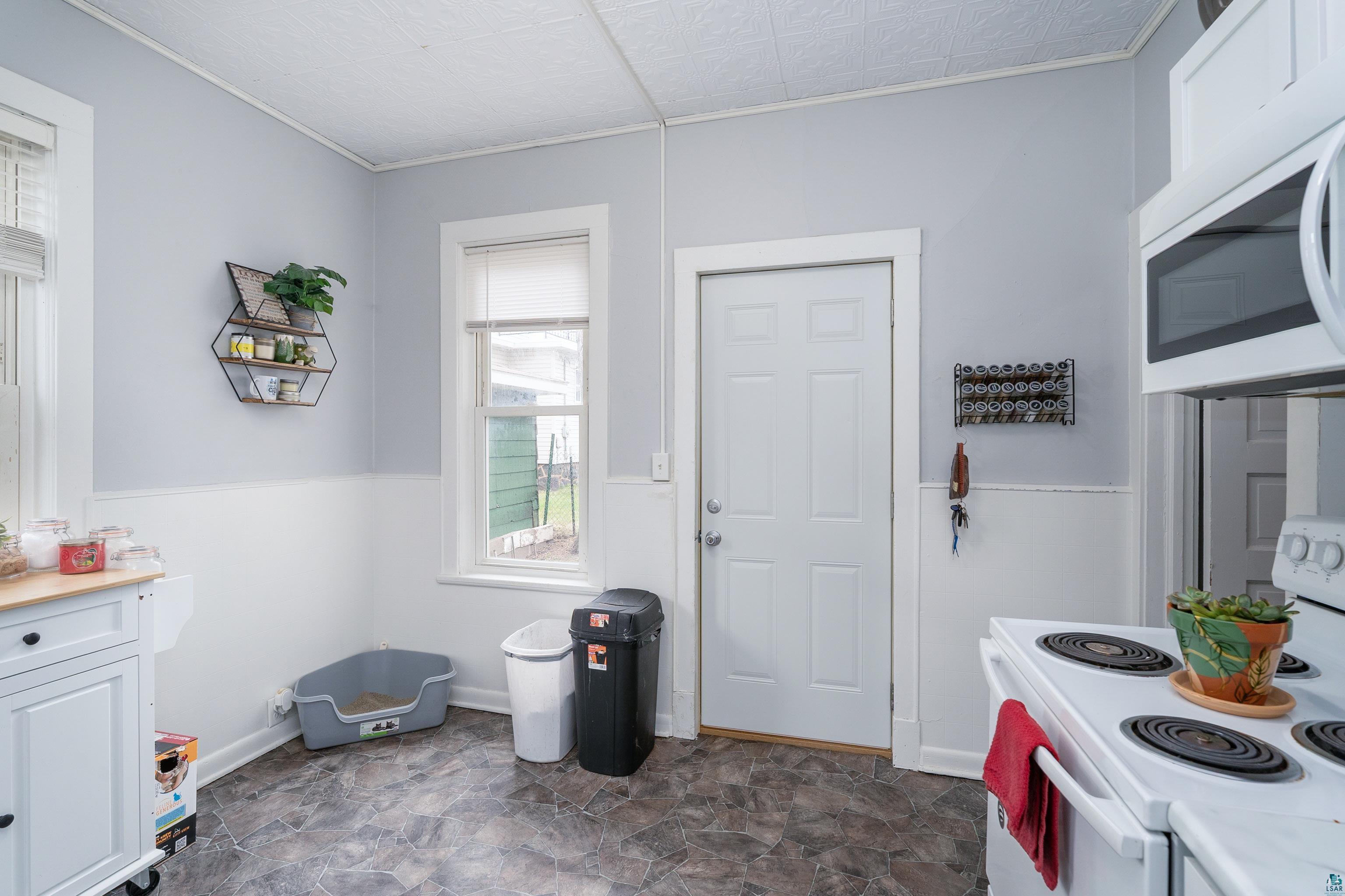 3019 Restormel St, Duluth, MN 55806 Listing Photo  5