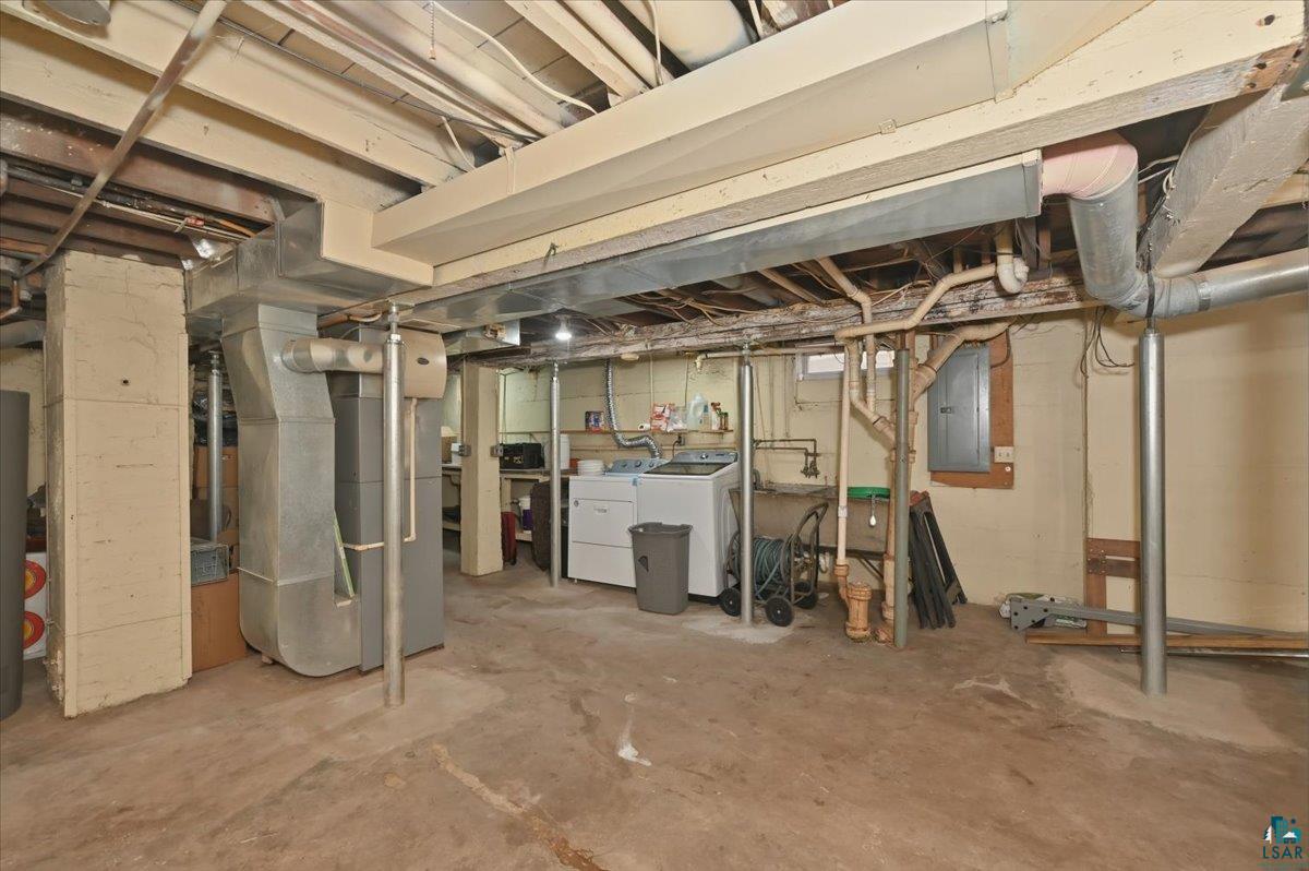 827 99th Ave W, Duluth, MN 55808 Listing Photo  24