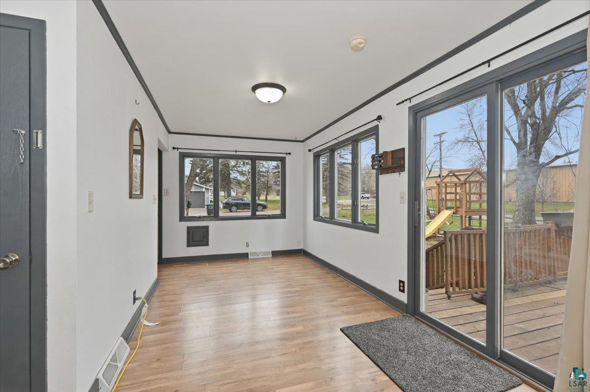 827 99th Ave W, Duluth, MN 55808 Listing Photo  8