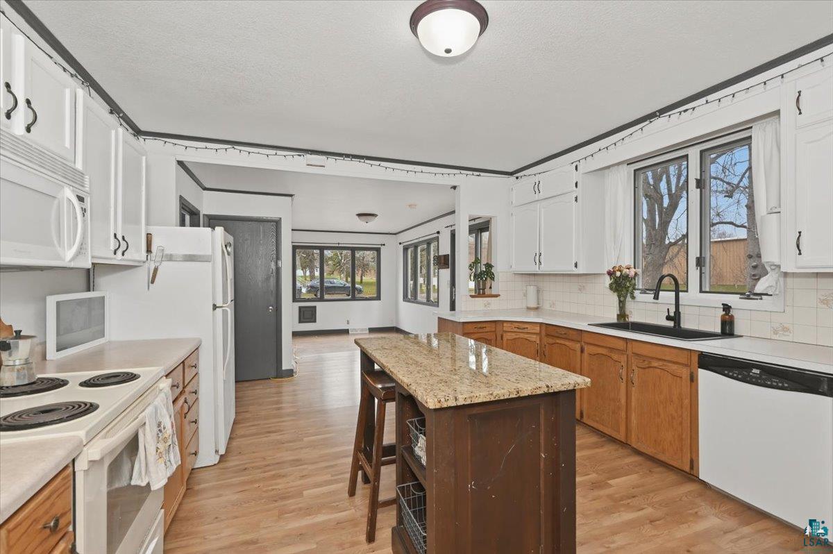 827 99th Ave W, Duluth, MN 55808 Listing Photo  10