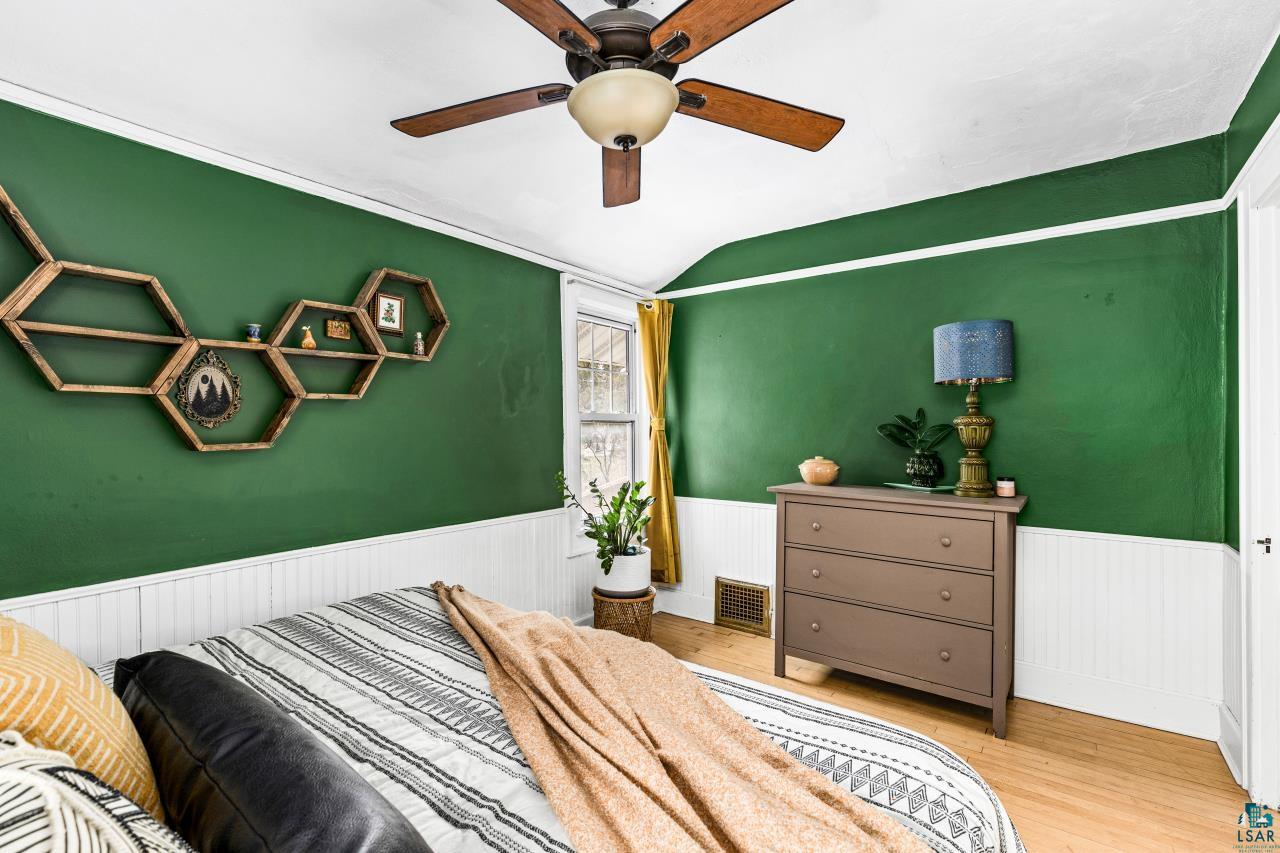 1831 Wallace Ave, Duluth, MN 55803 Listing Photo  32