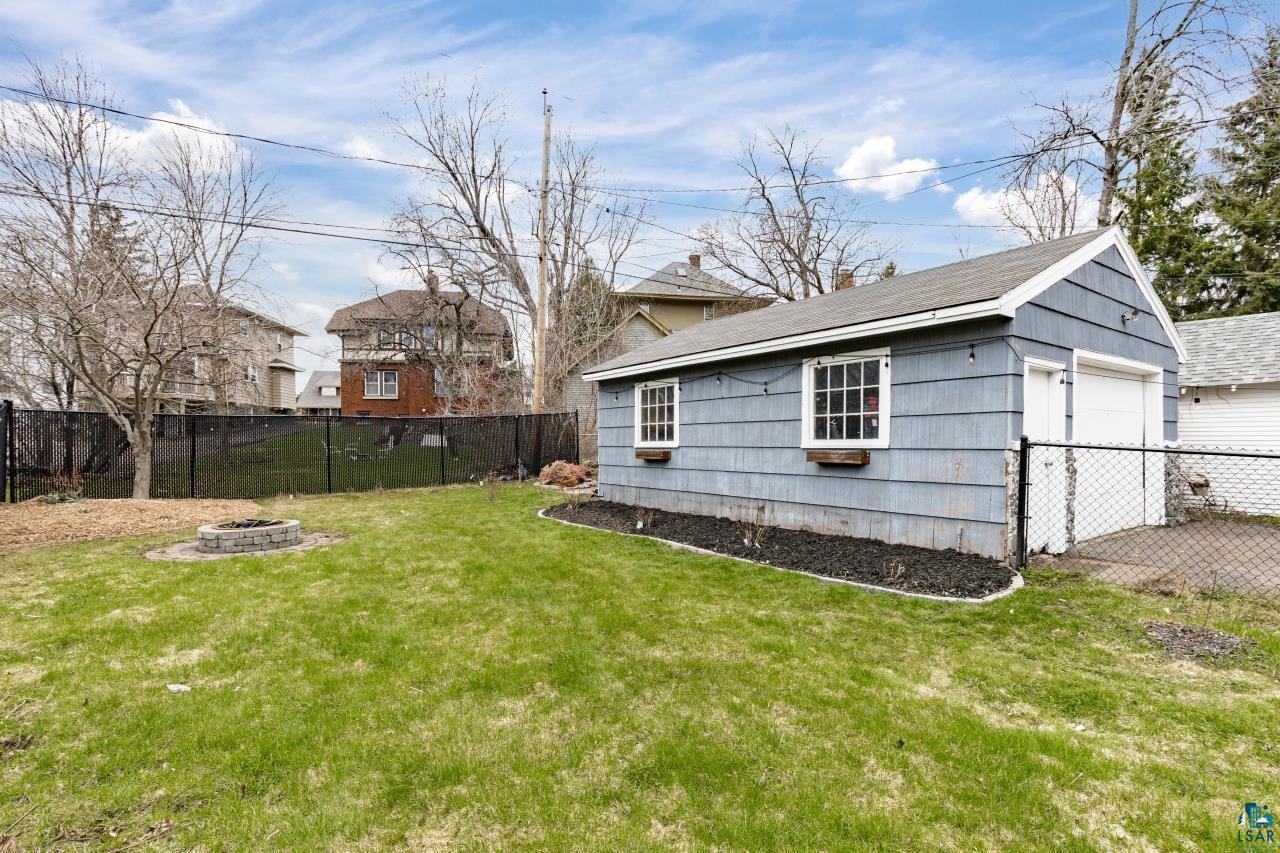 1831 Wallace Ave, Duluth, MN 55803 Listing Photo  46