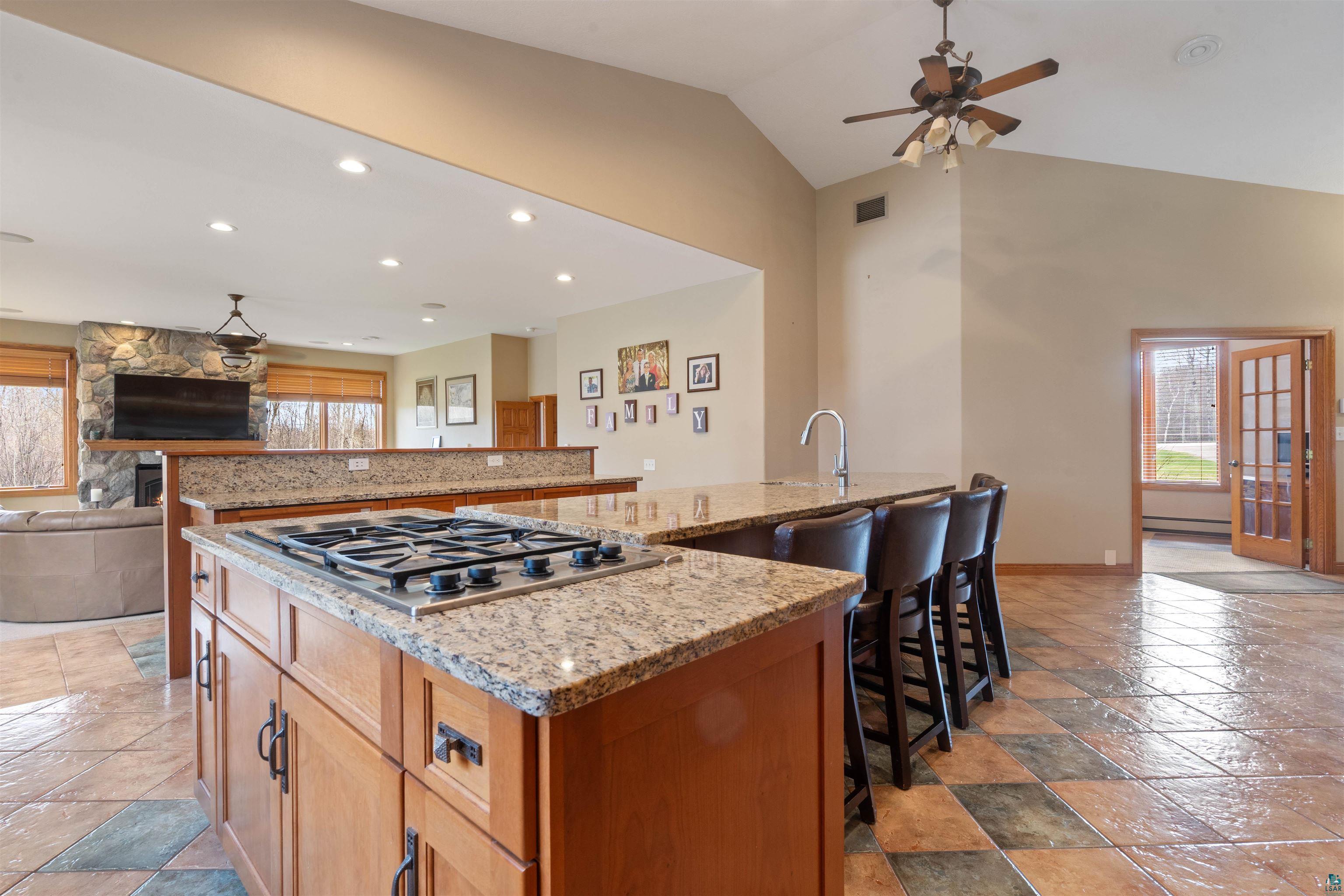 4354 Ugstad Rd, Hermantown, MN 55811 Listing Photo  8