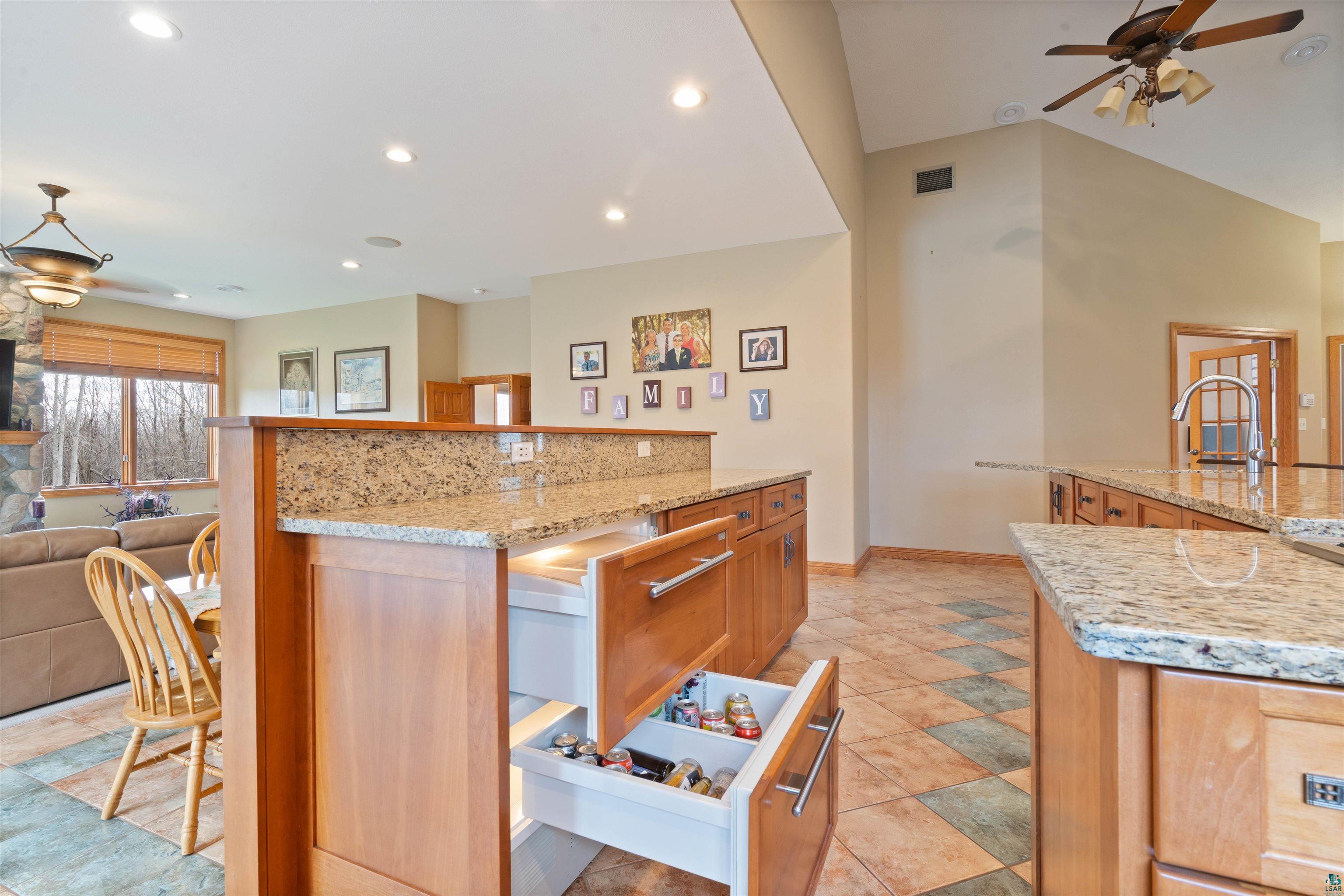 4354 Ugstad Rd, Hermantown, MN 55811 Listing Photo  10