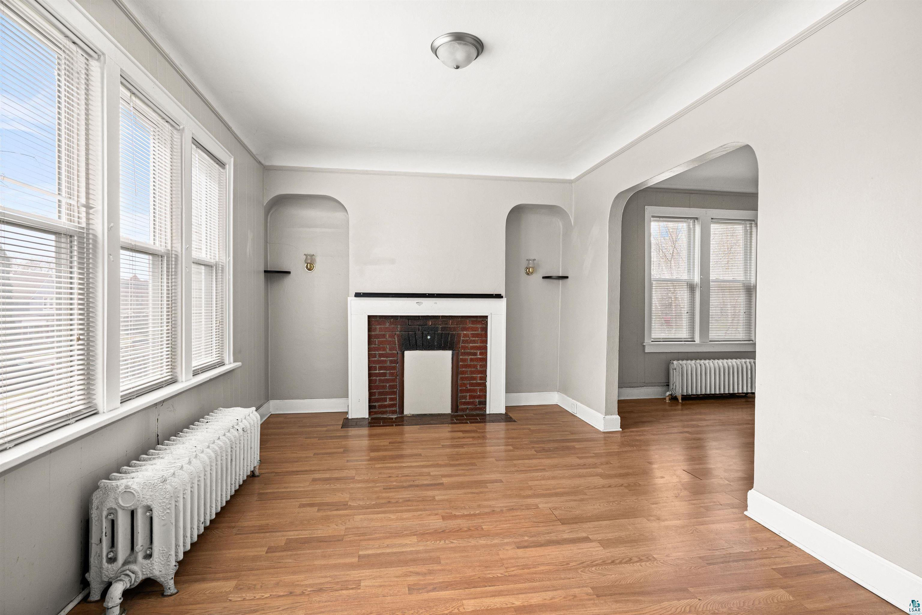 1127 E 3rd St, Duluth, MN 55805 Listing Photo  3