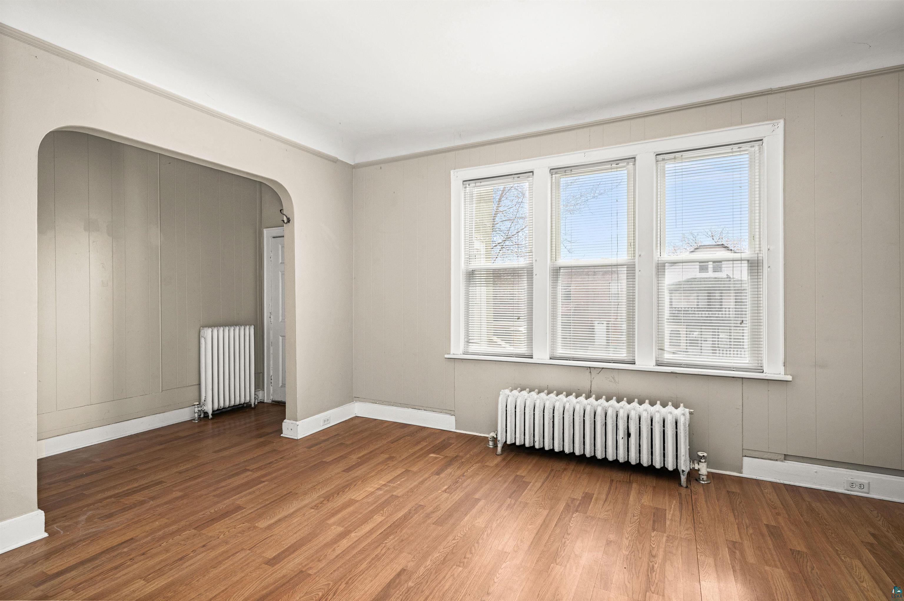 1127 E 3rd St, Duluth, MN 55805 Listing Photo  4