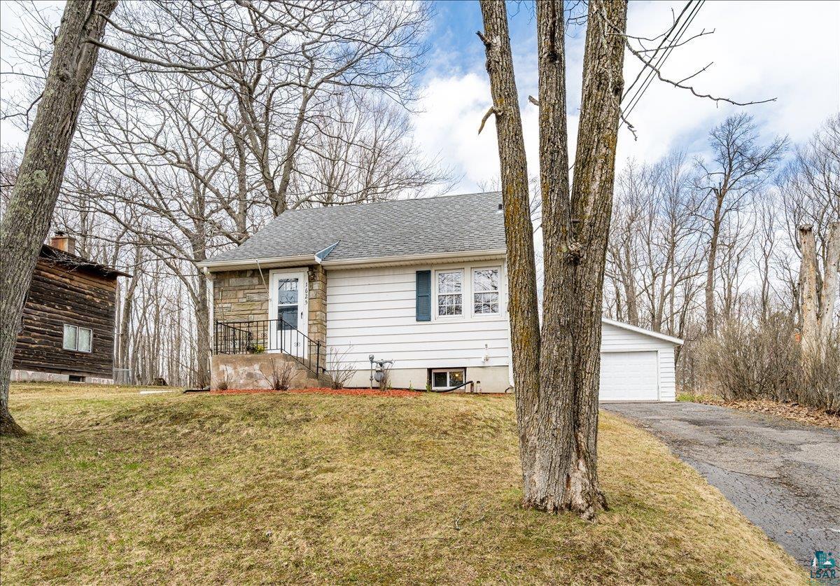 1625 Linzie Rd, Duluth, MN 55811 Listing Photo  1