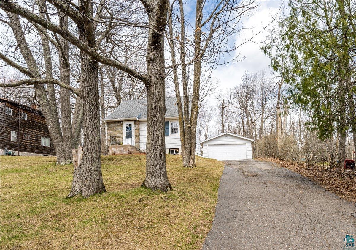 1625 Linzie Rd, Duluth, MN 55811 Listing Photo  2