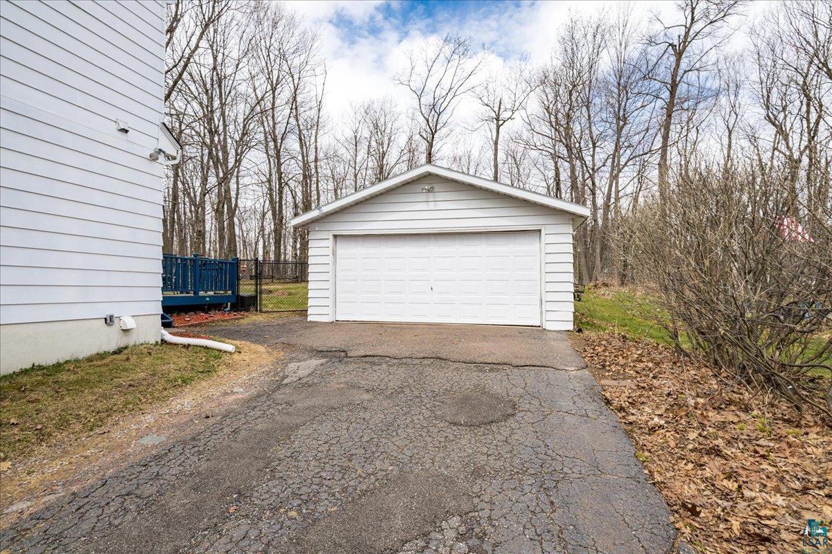 1625 Linzie Rd, Duluth, MN 55811 Listing Photo  29