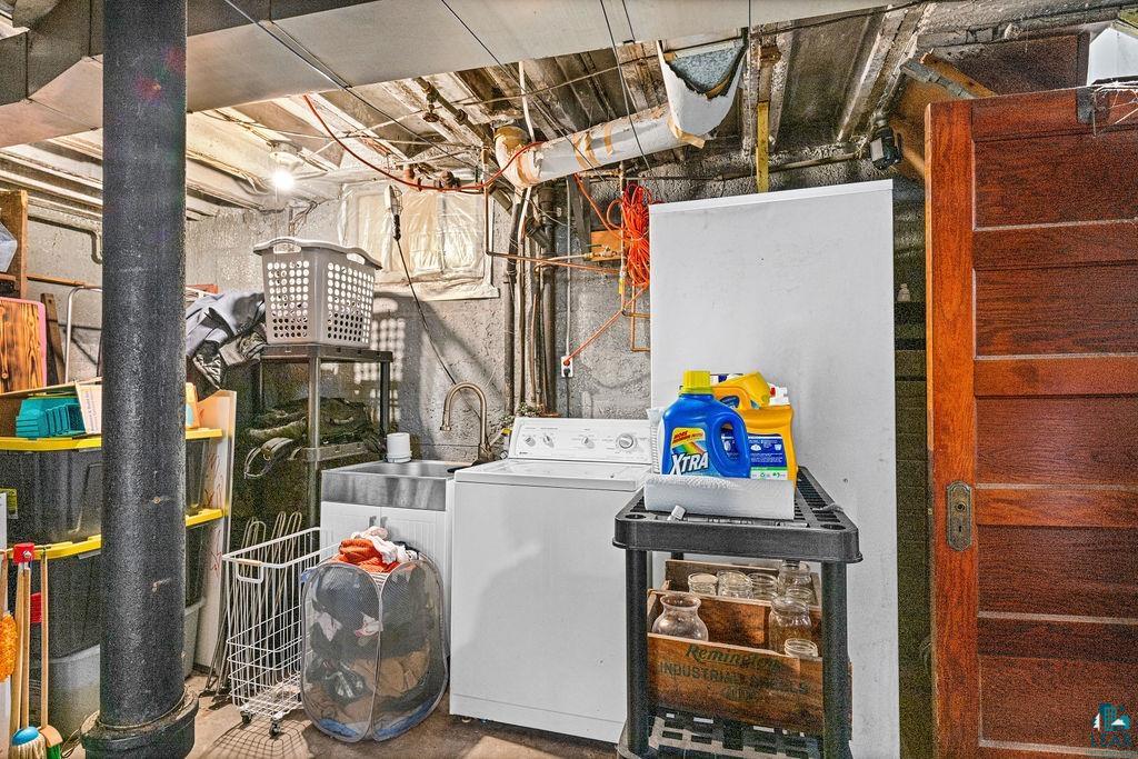 997 87th Ave W, Duluth, MN 55808 Listing Photo  28