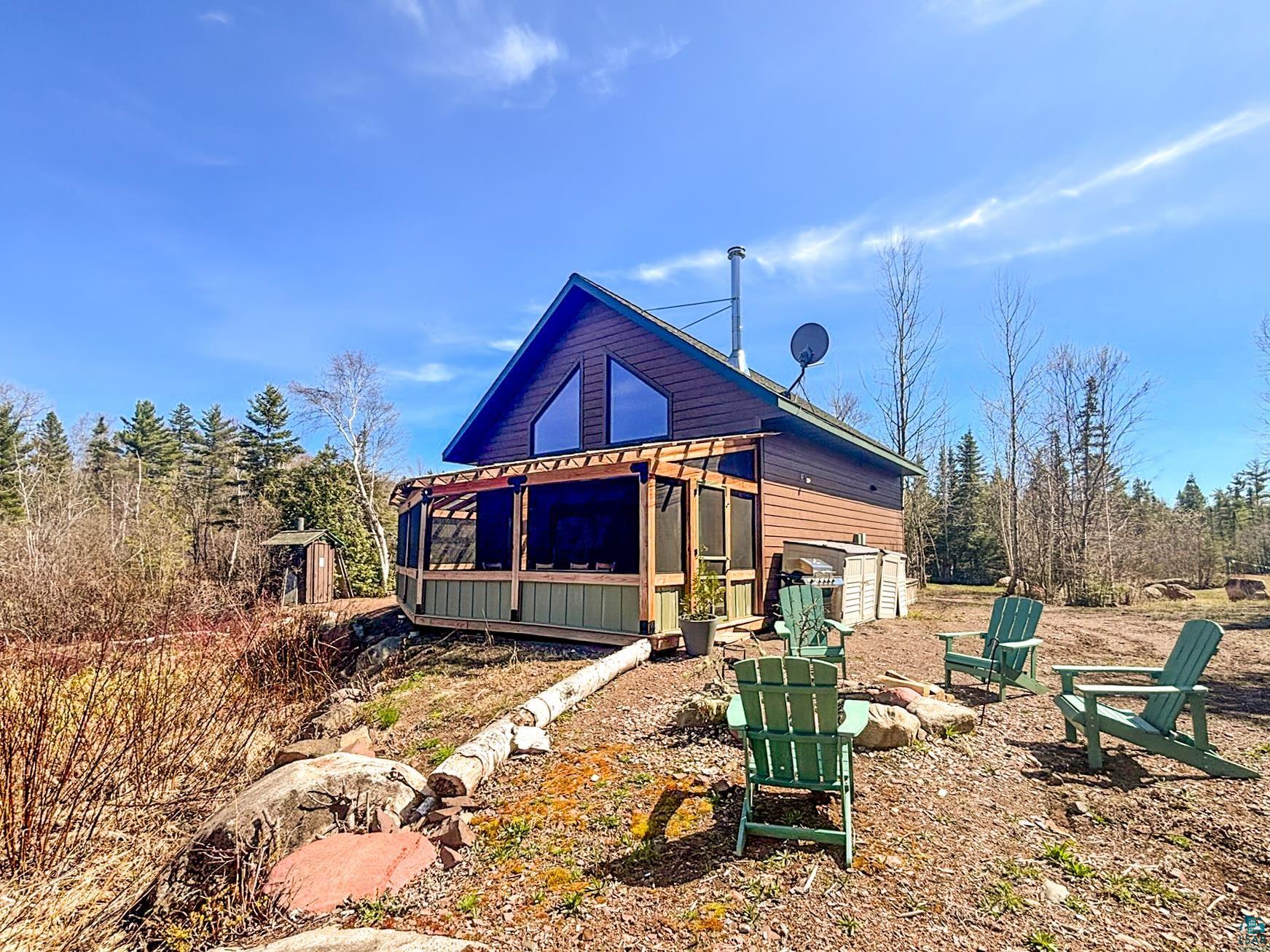 1088 South Shore Dr, Grand Marais, MN 55604 Listing Photo  3