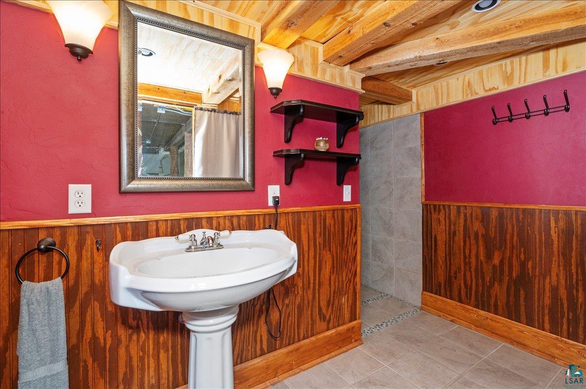 7596 Werner Rd, Virginia, MN 55792 Listing Photo  13