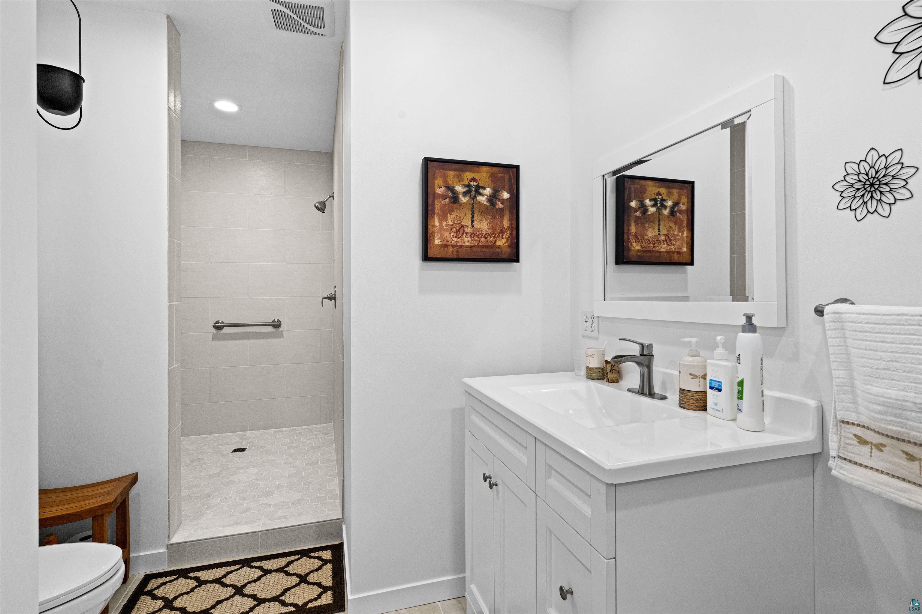 209 90th Ave W, Duluth, MN 55808 Listing Photo  20