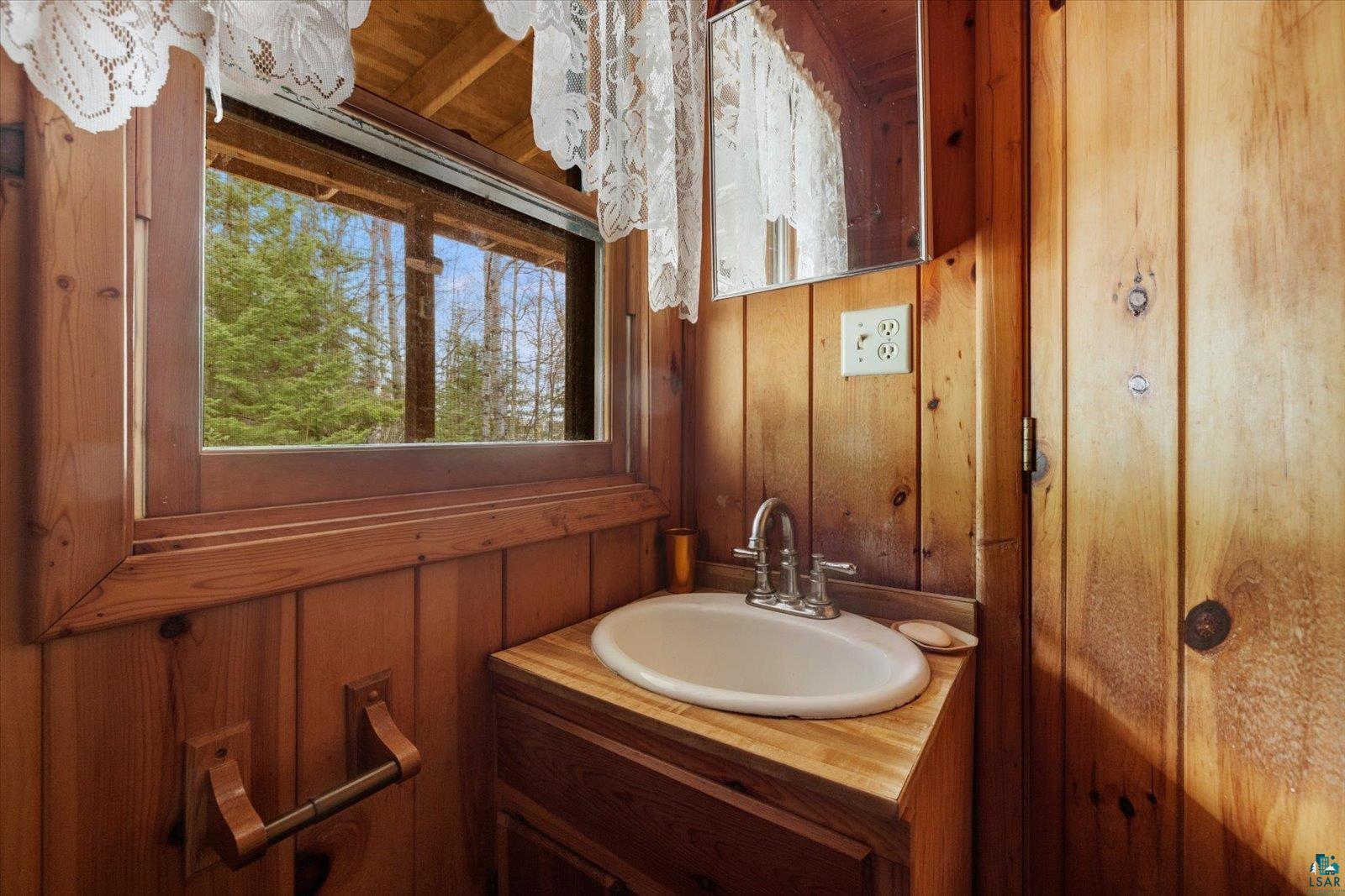 2014 Frazer Bay Rd, Cook, MN 55723-0000 Listing Photo  14