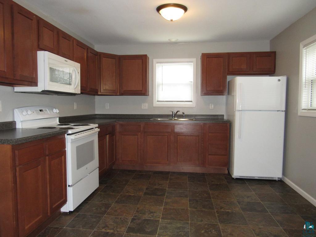 1806 Hughitt Ave, Superior, WI 54880 Listing Photo  3