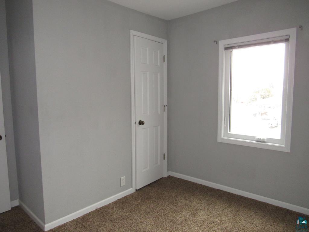 1806 Hughitt Ave, Superior, WI 54880 Listing Photo  9