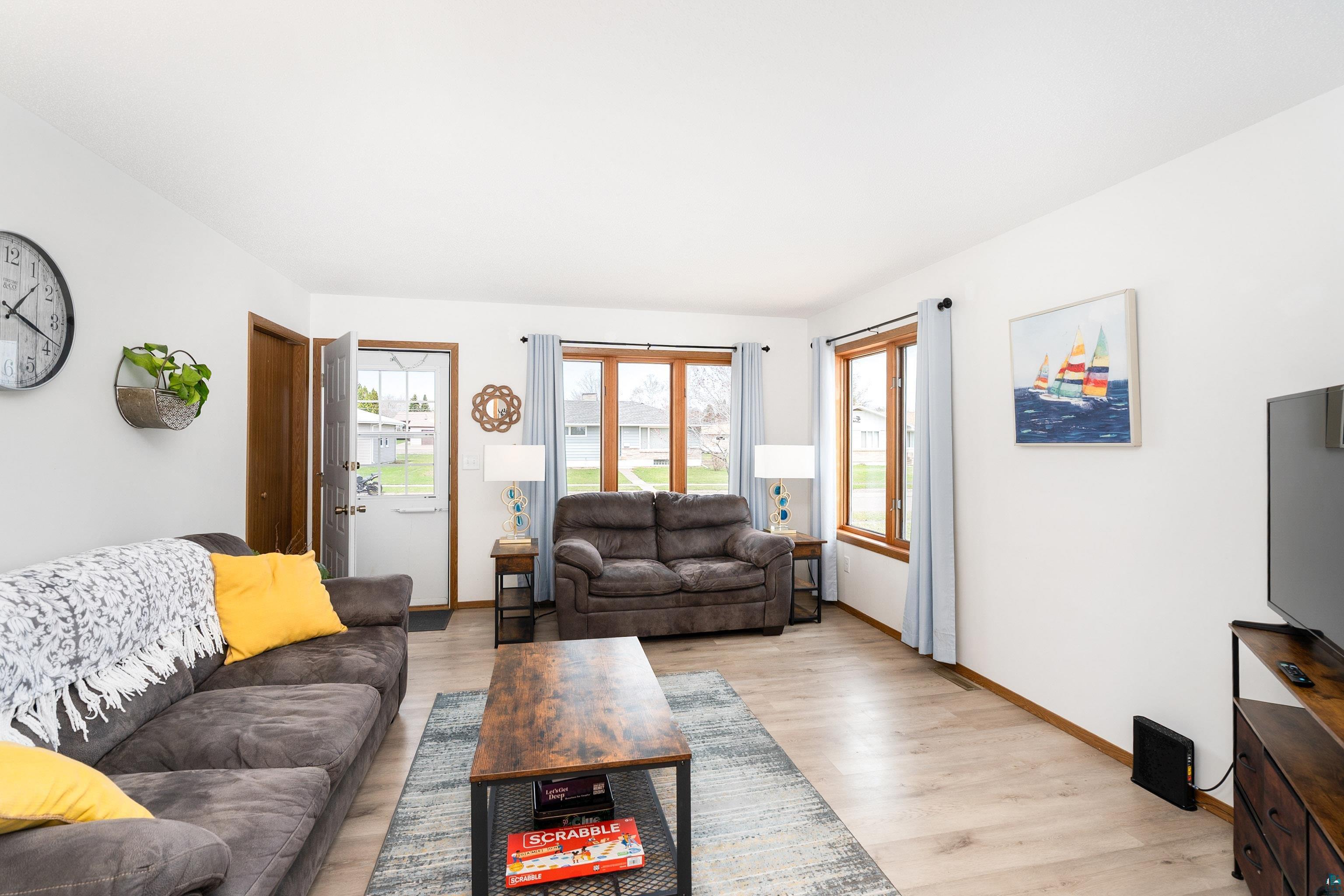 624 13th Ave, Two Harbors, MN 55616 Listing Photo  2