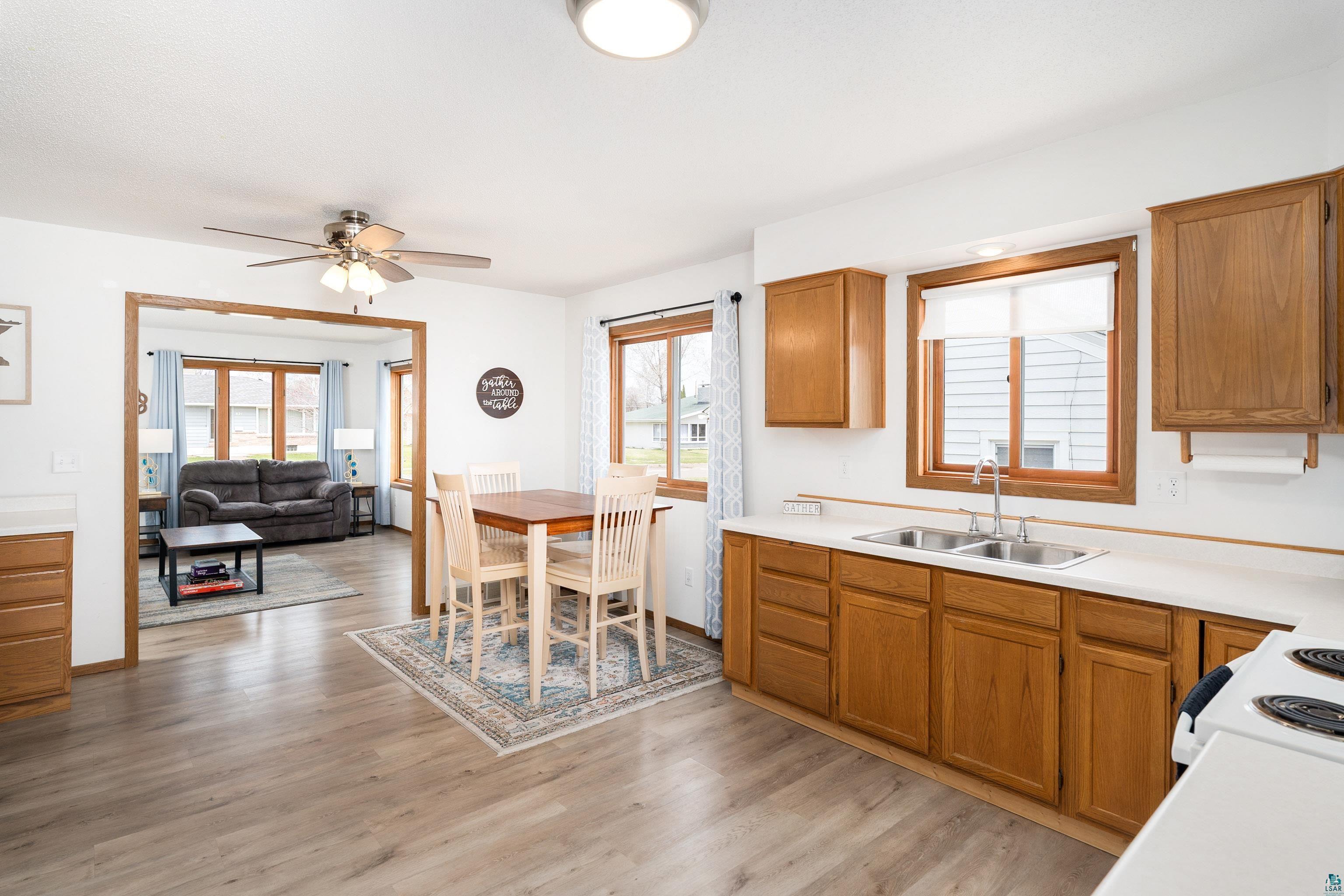 624 13th Ave, Two Harbors, MN 55616 Listing Photo  11