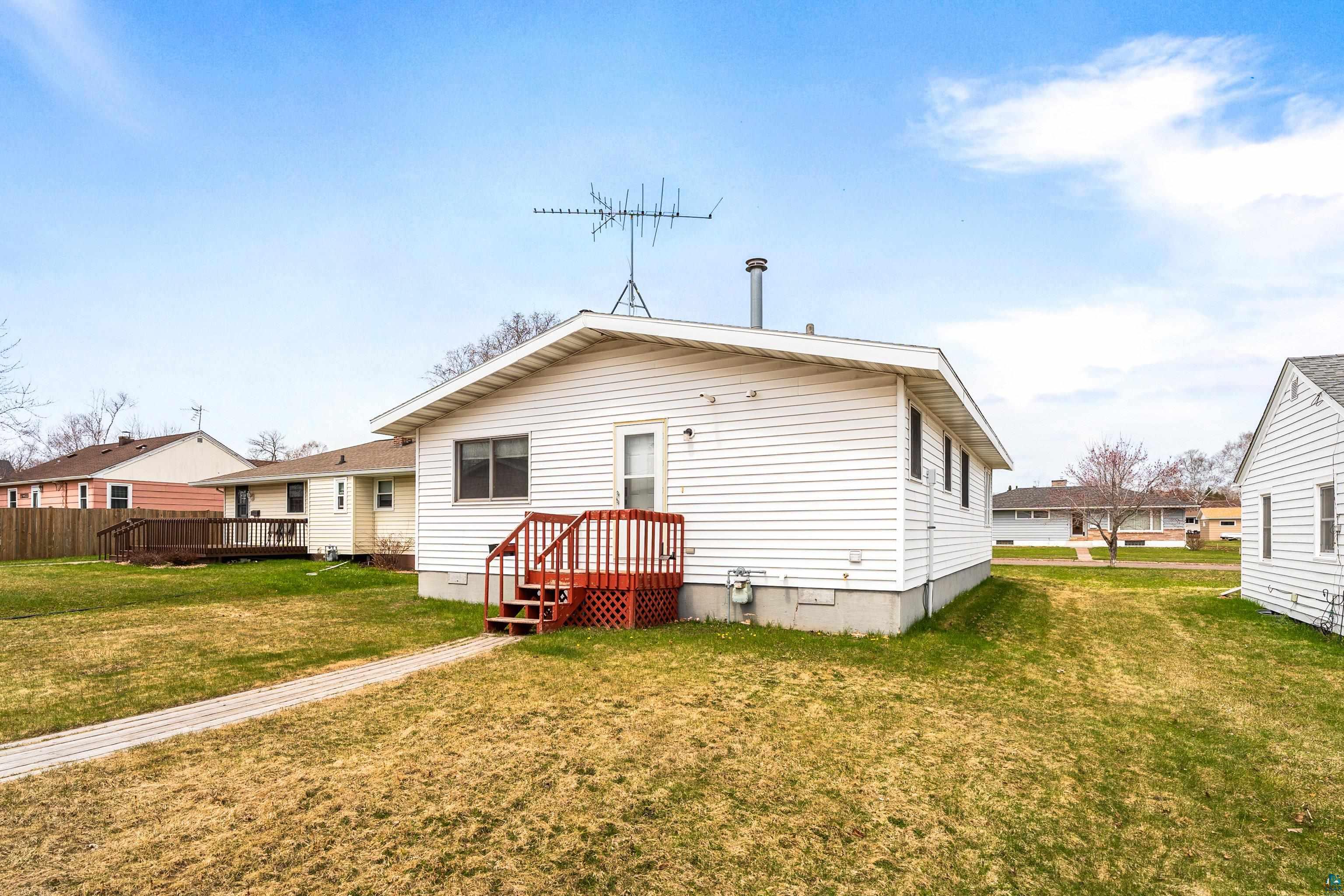 624 13th Ave, Two Harbors, MN 55616 Listing Photo  30
