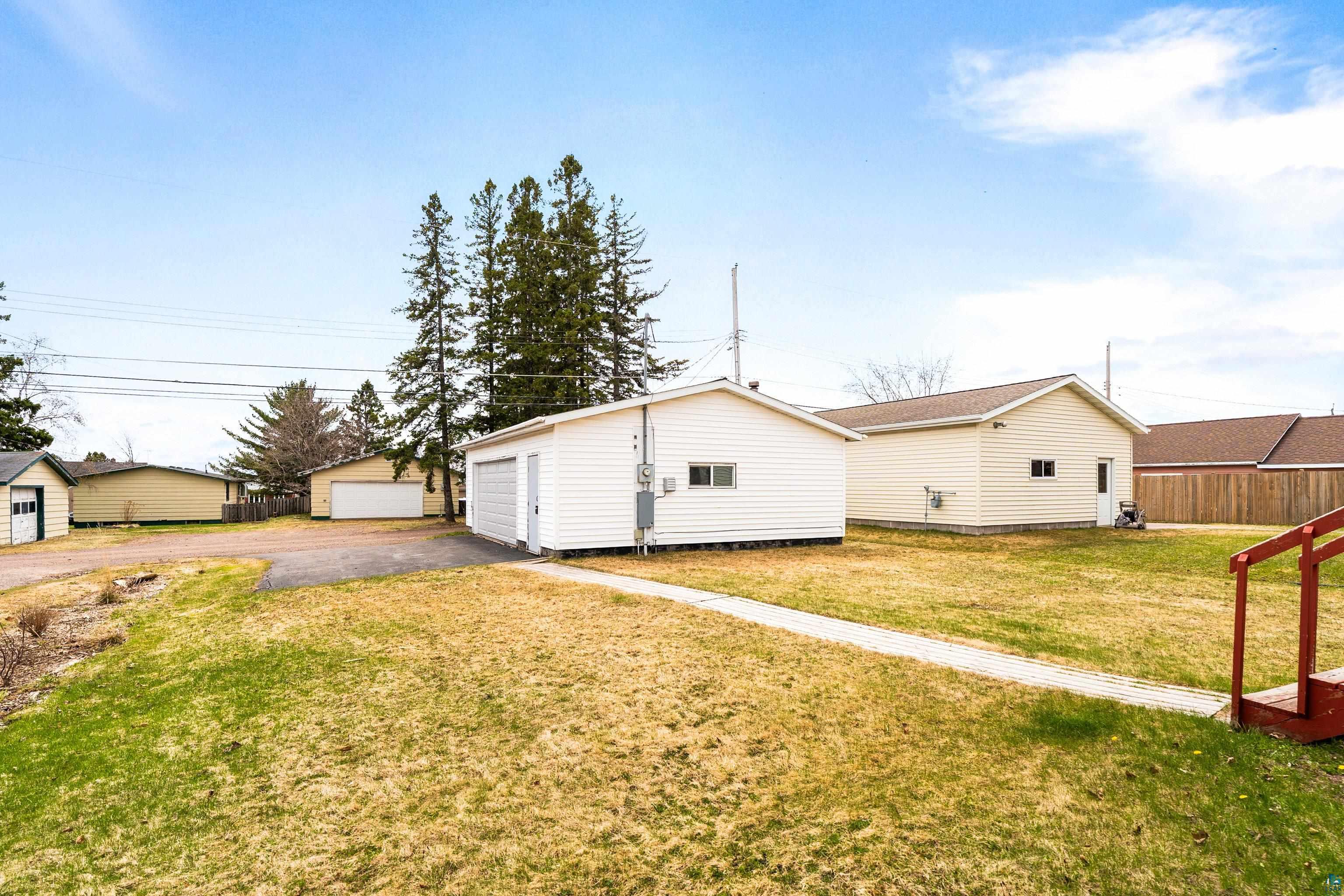 624 13th Ave, Two Harbors, MN 55616 Listing Photo  31